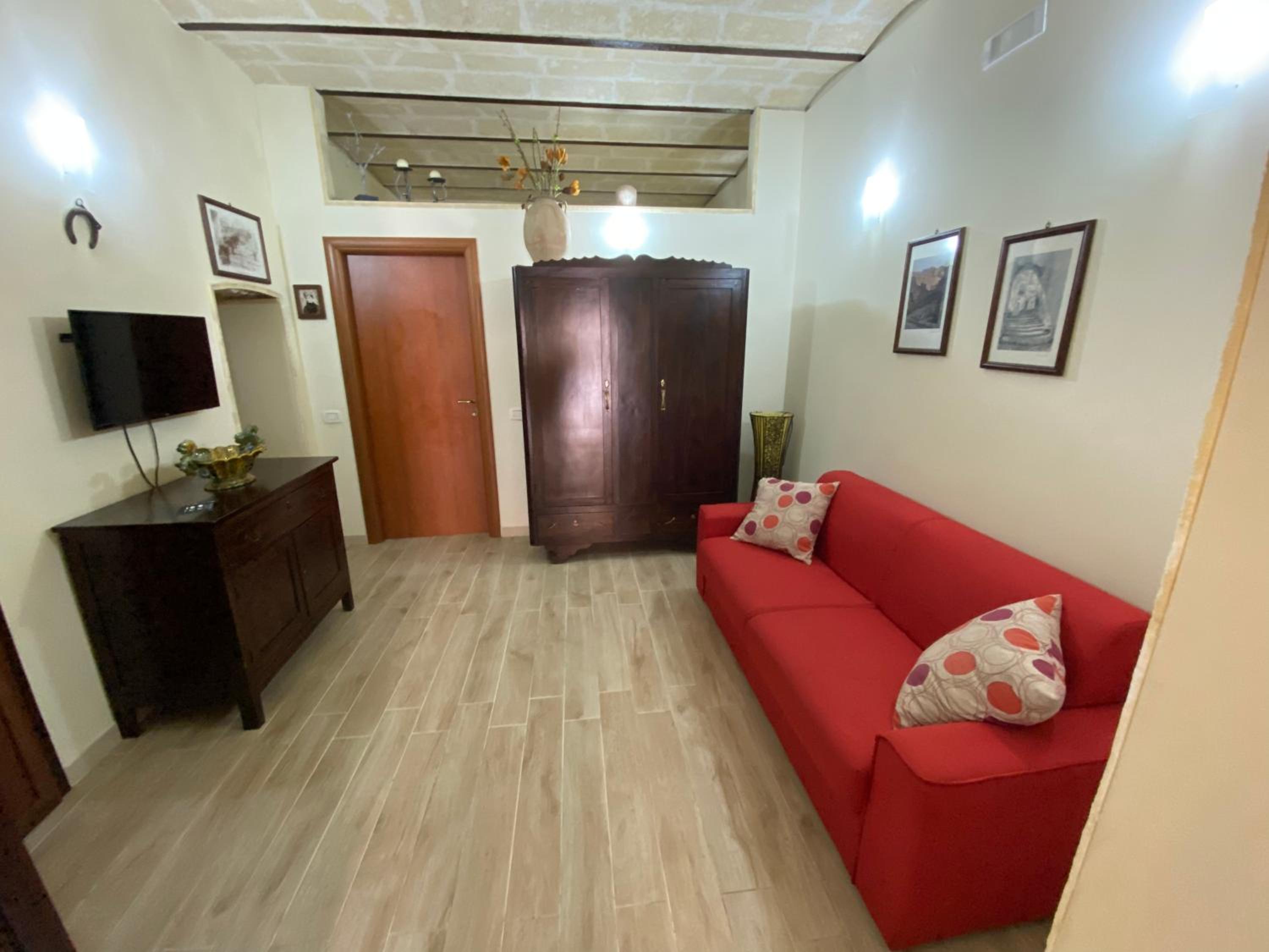 Apartment - Photo 8