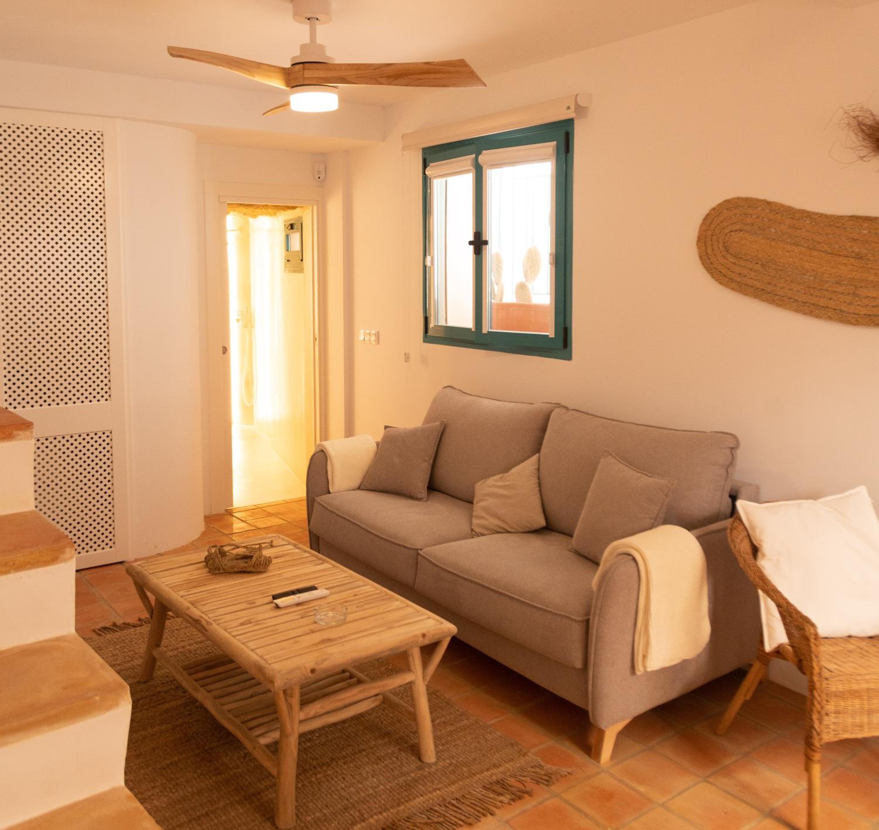 Two-Bedroom House photo 3