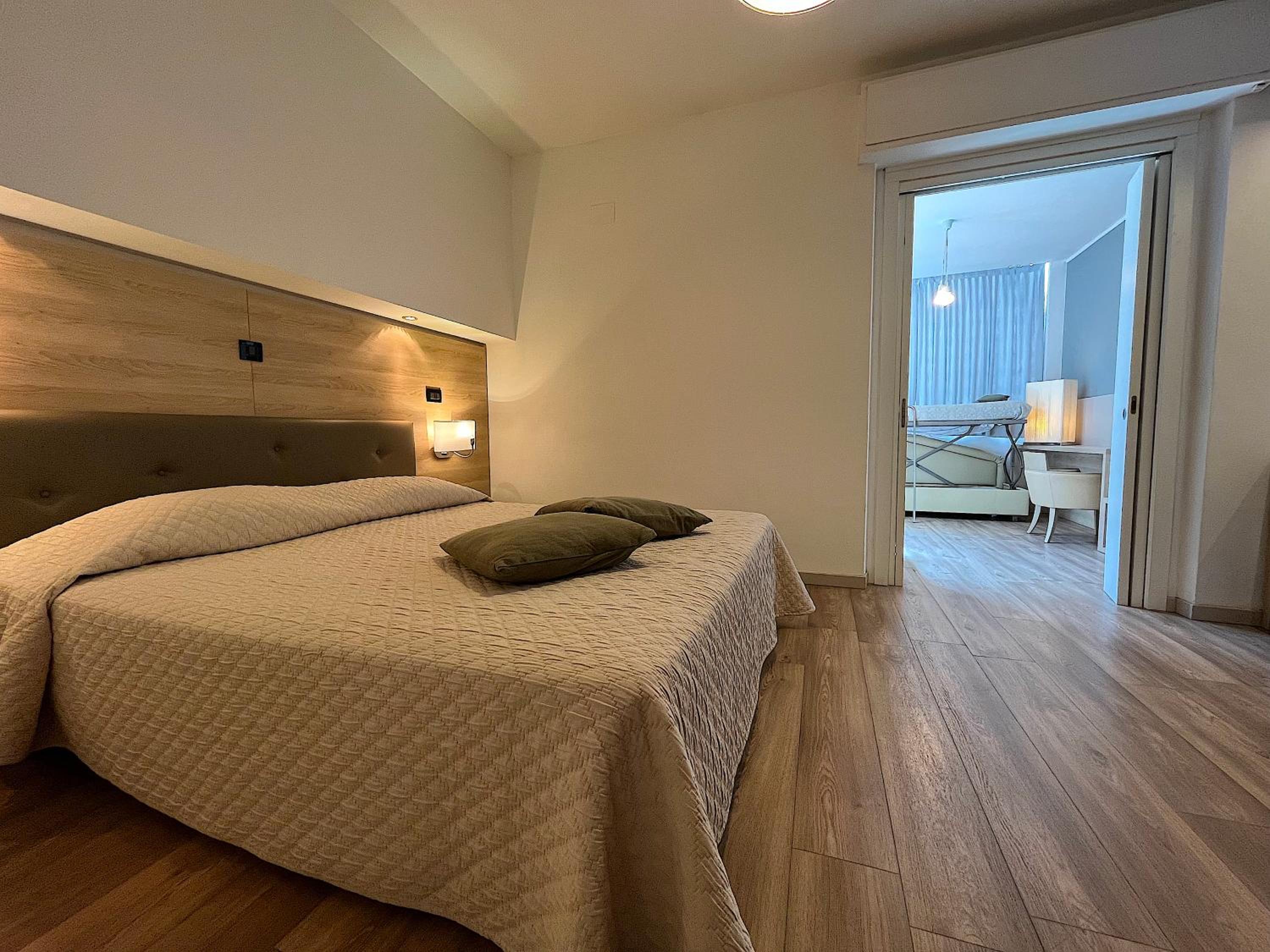 Quadruple Room - Photo 3