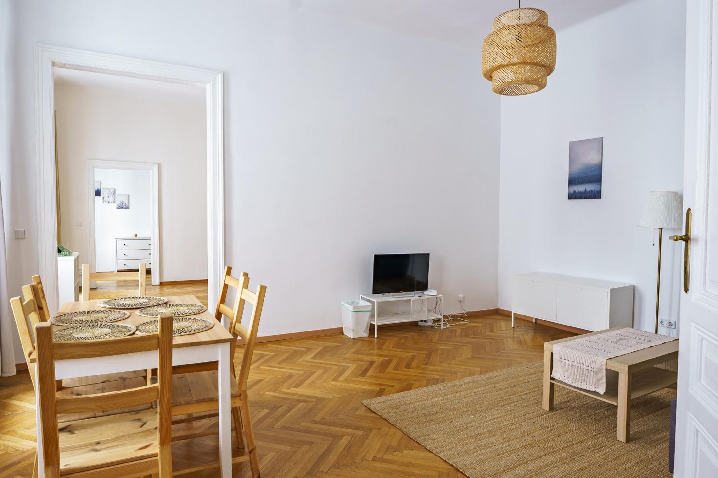 Two-Bedroom Apartment thumbnail 5