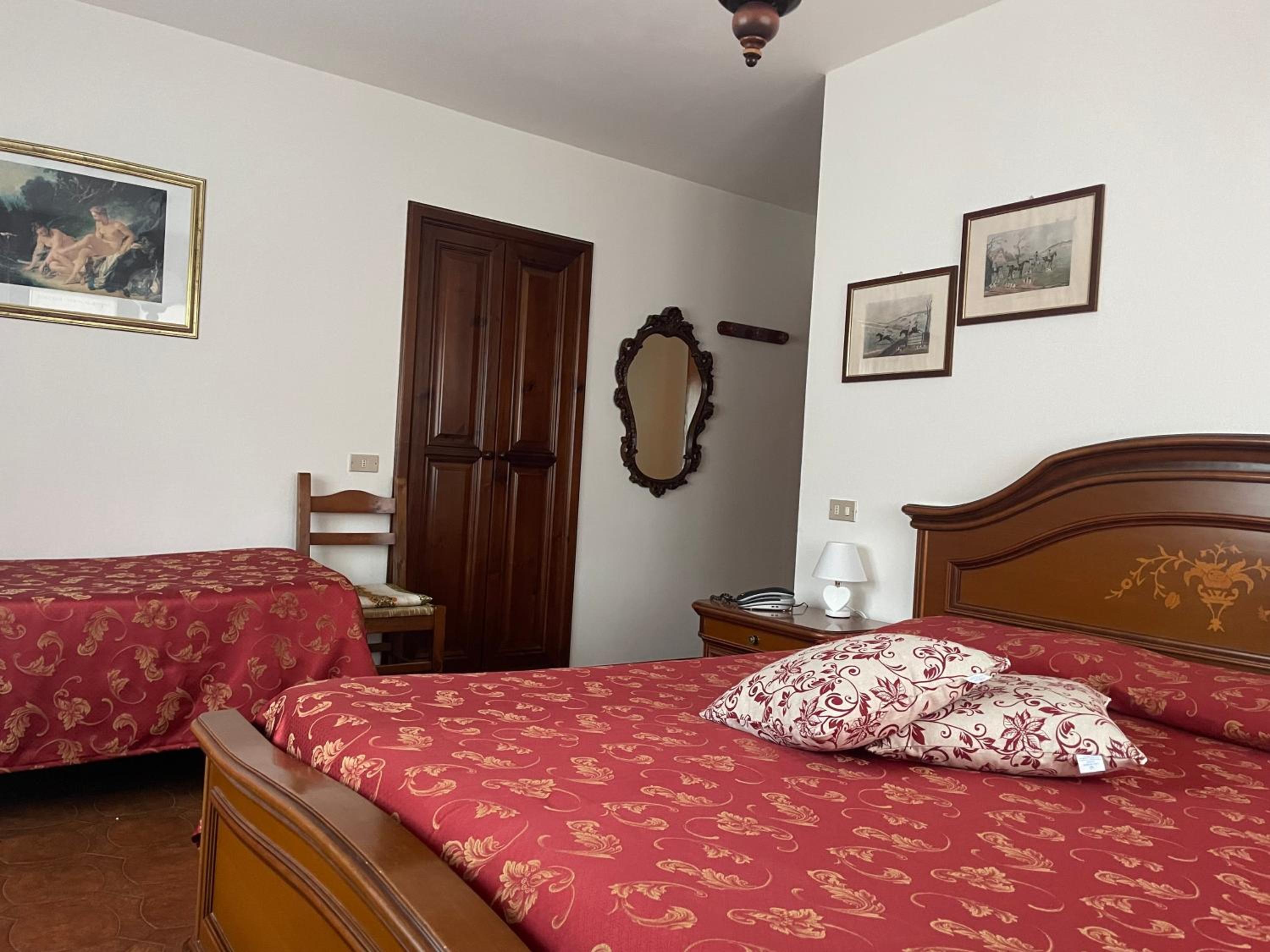 Triple Room - Photo 4
