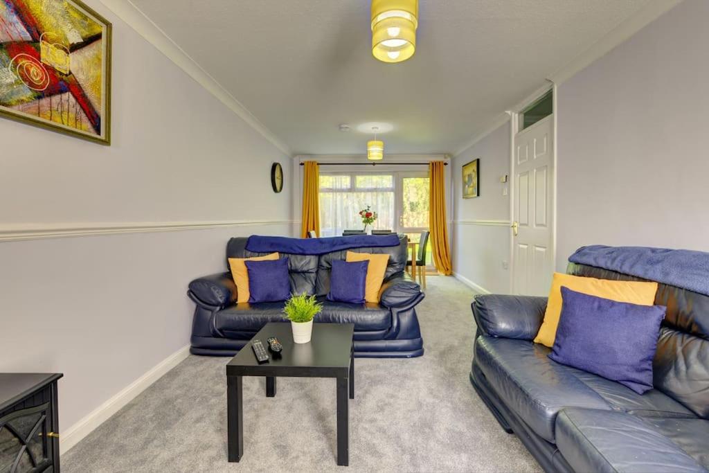 Four-Bedroom House photo 1