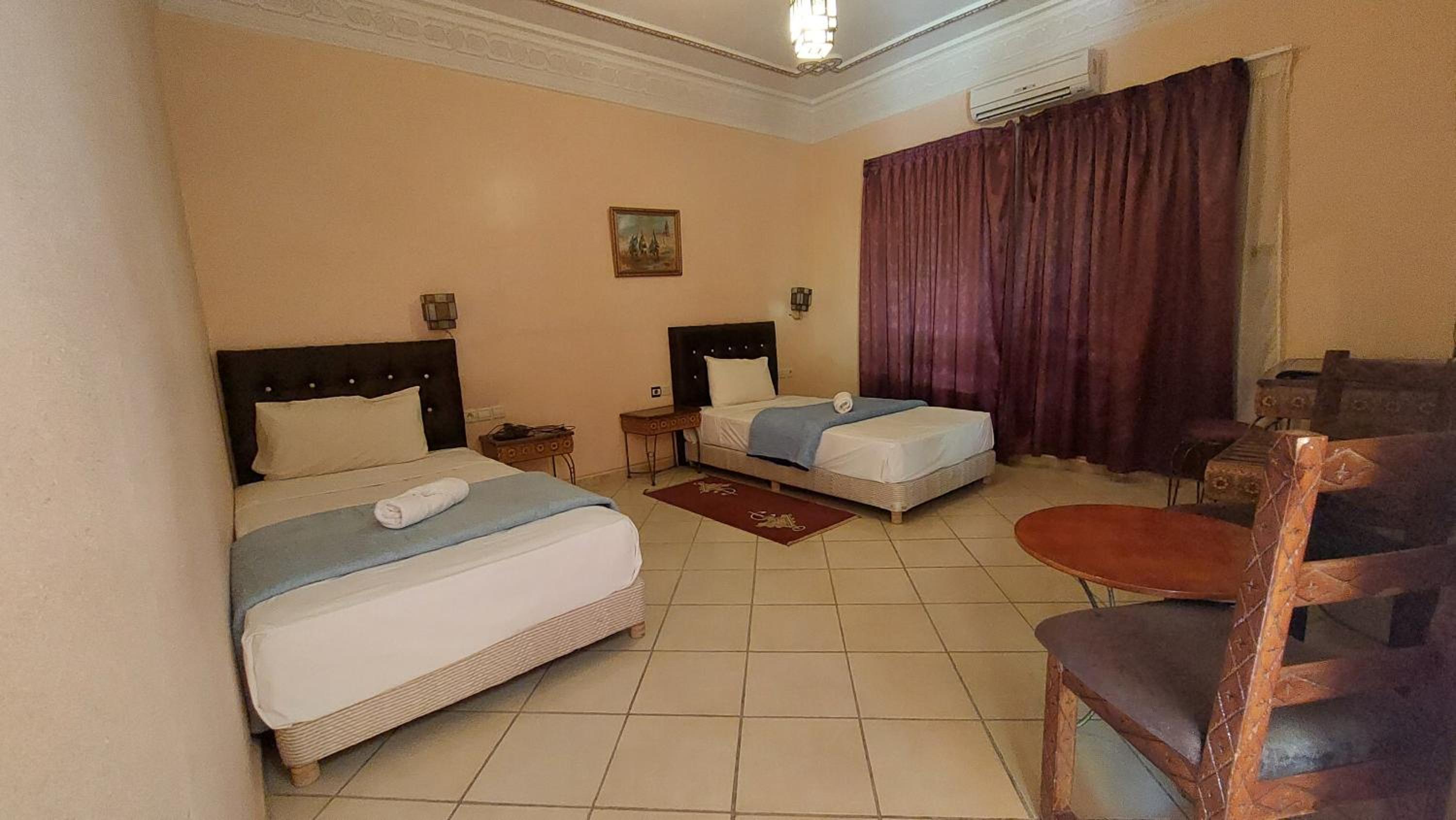 Double or Twin Room photo 3