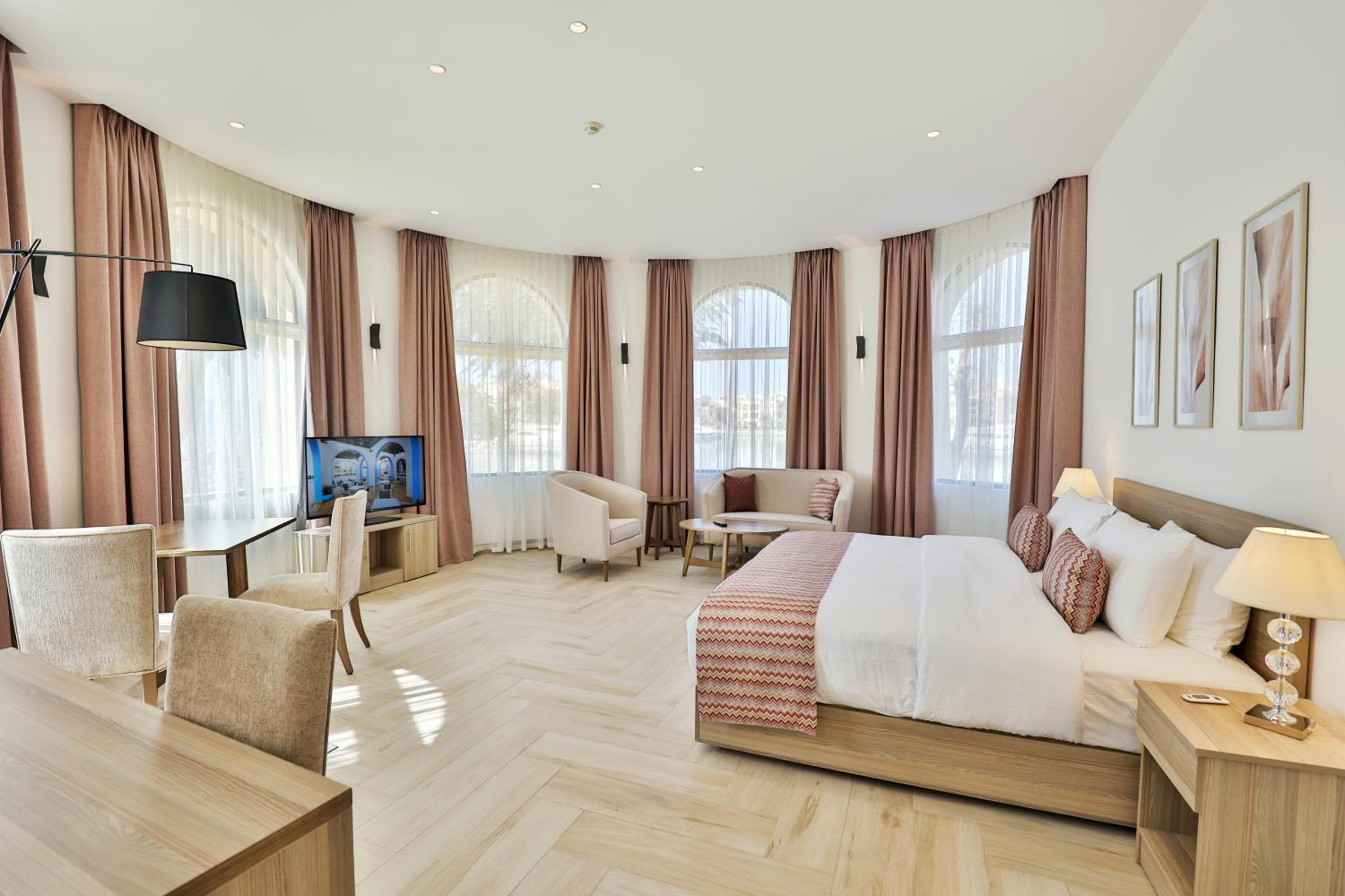 Superior Suite