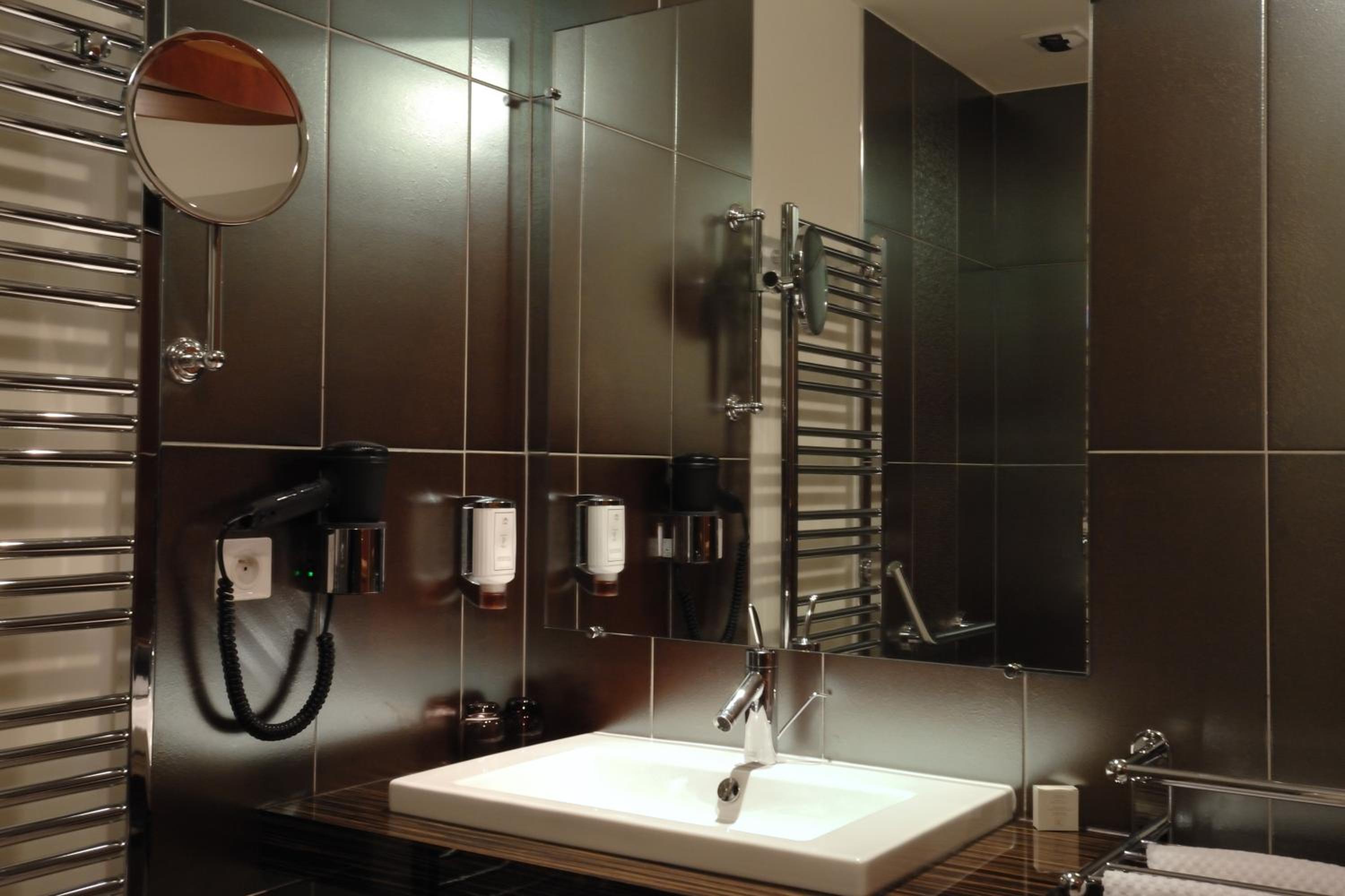 Double or Twin Prestige Room photo 3