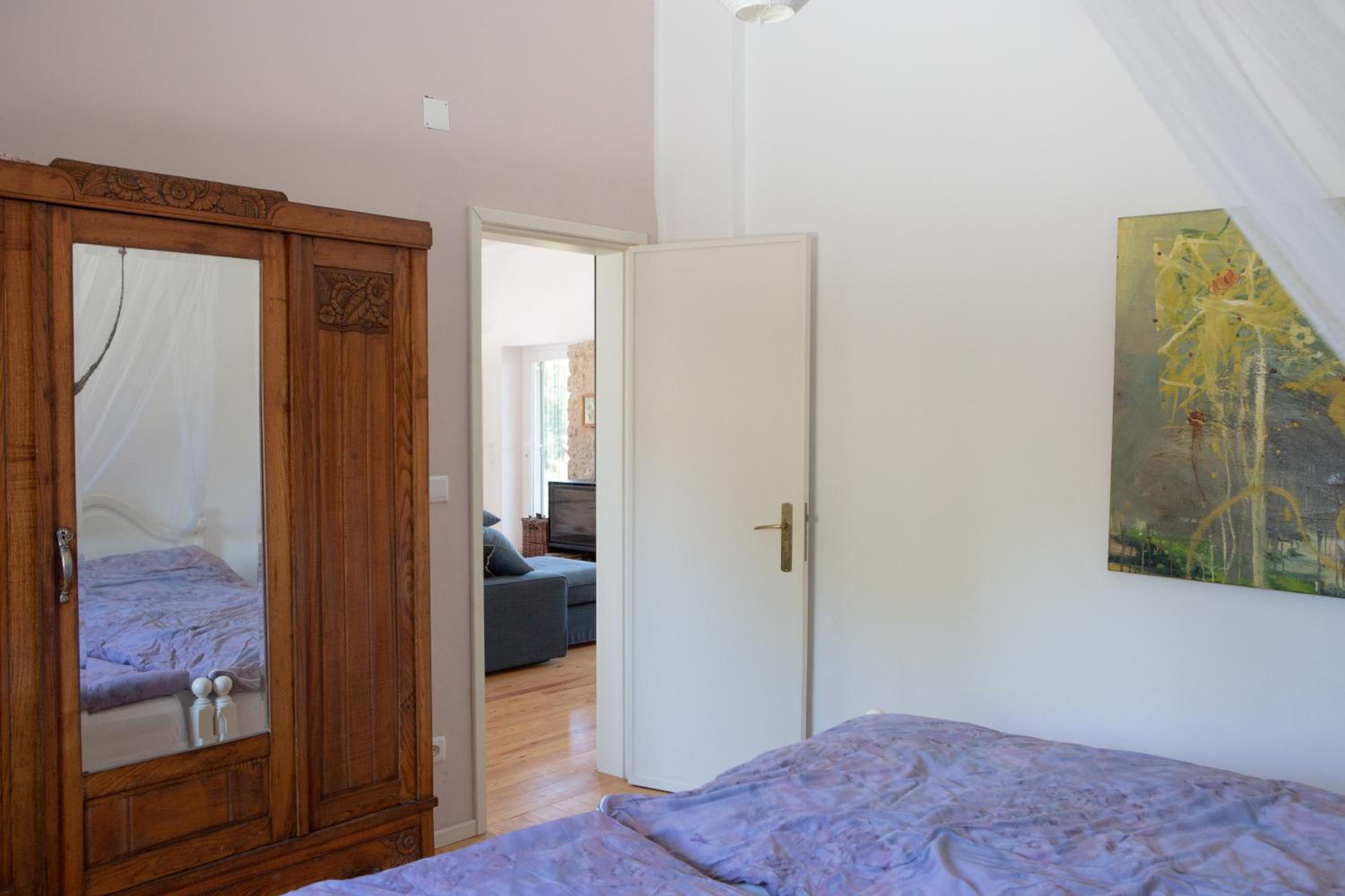 Four-Bedroom House photo 3