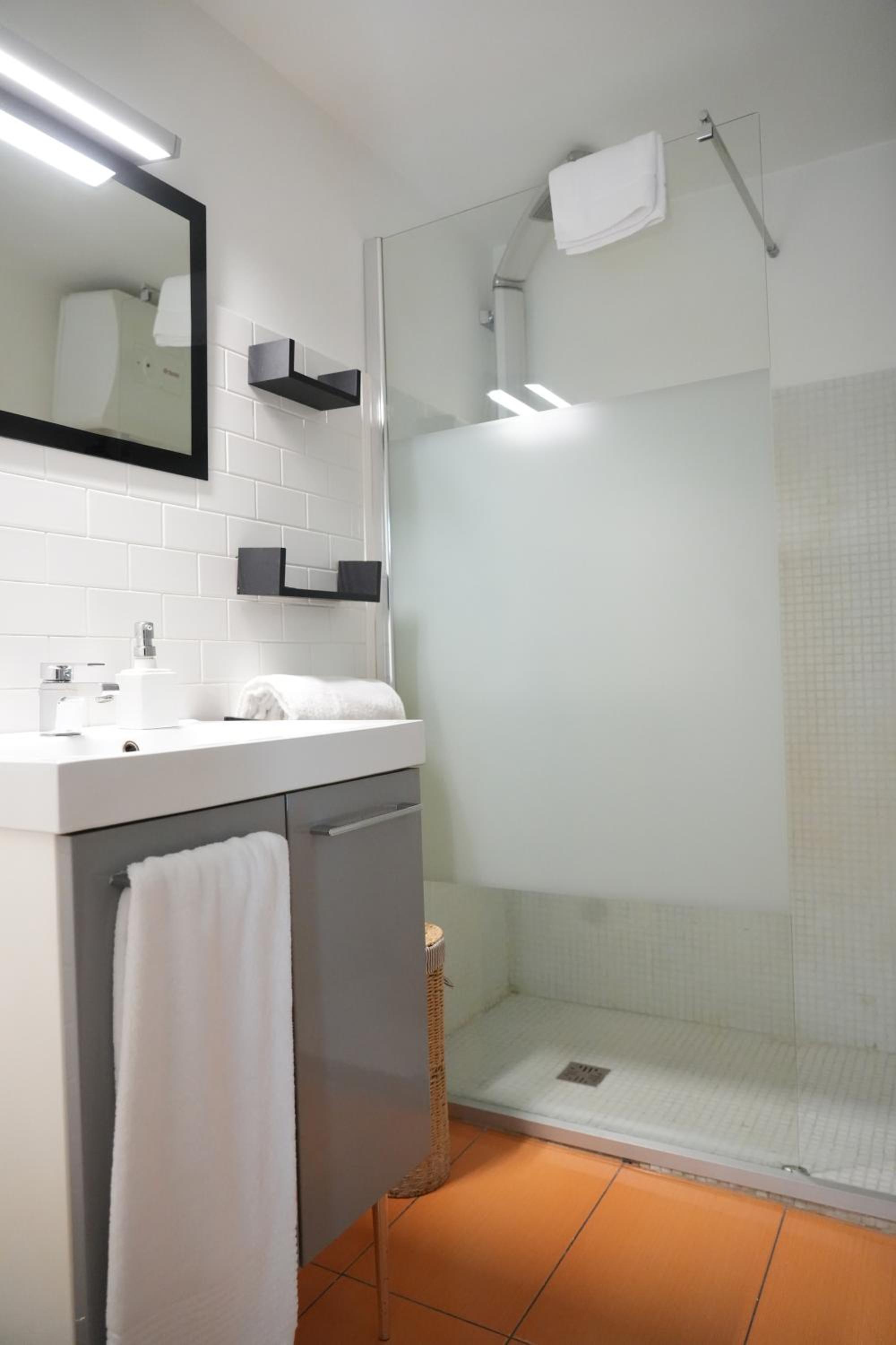 Superior Double Room - Photo 5