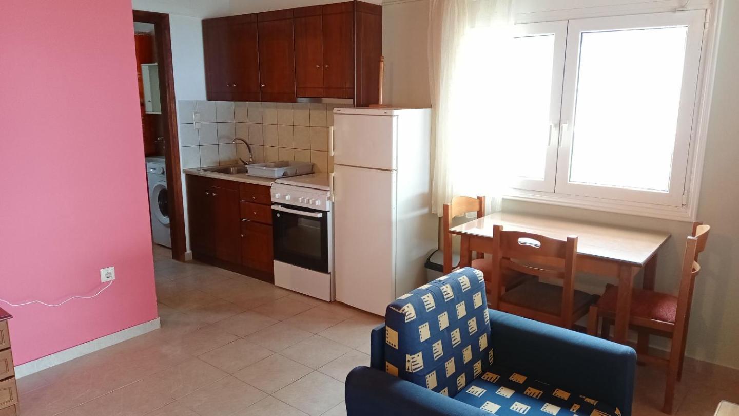 One-Bedroom House photo 3