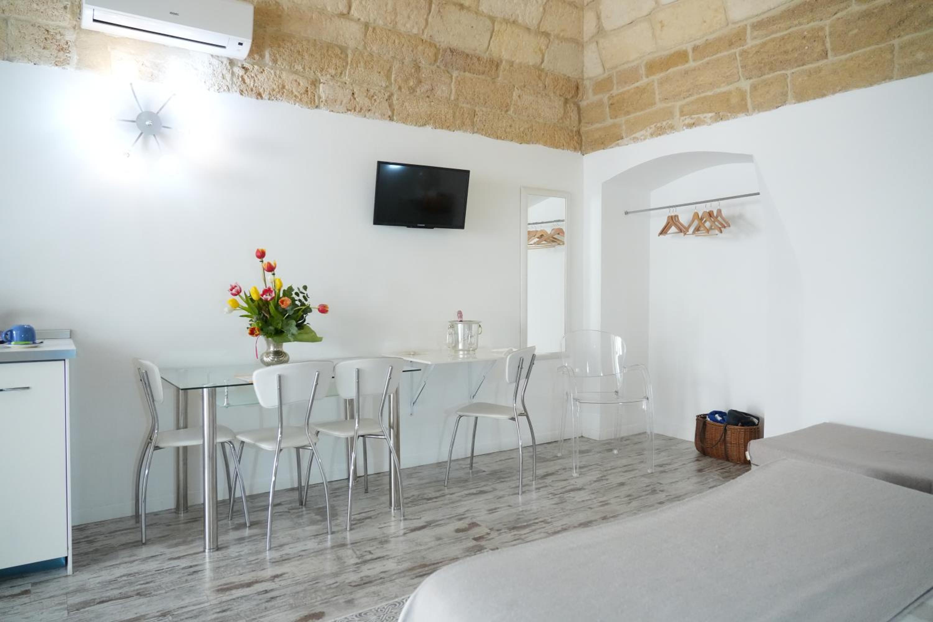 Superior Triple Room - Photo 7