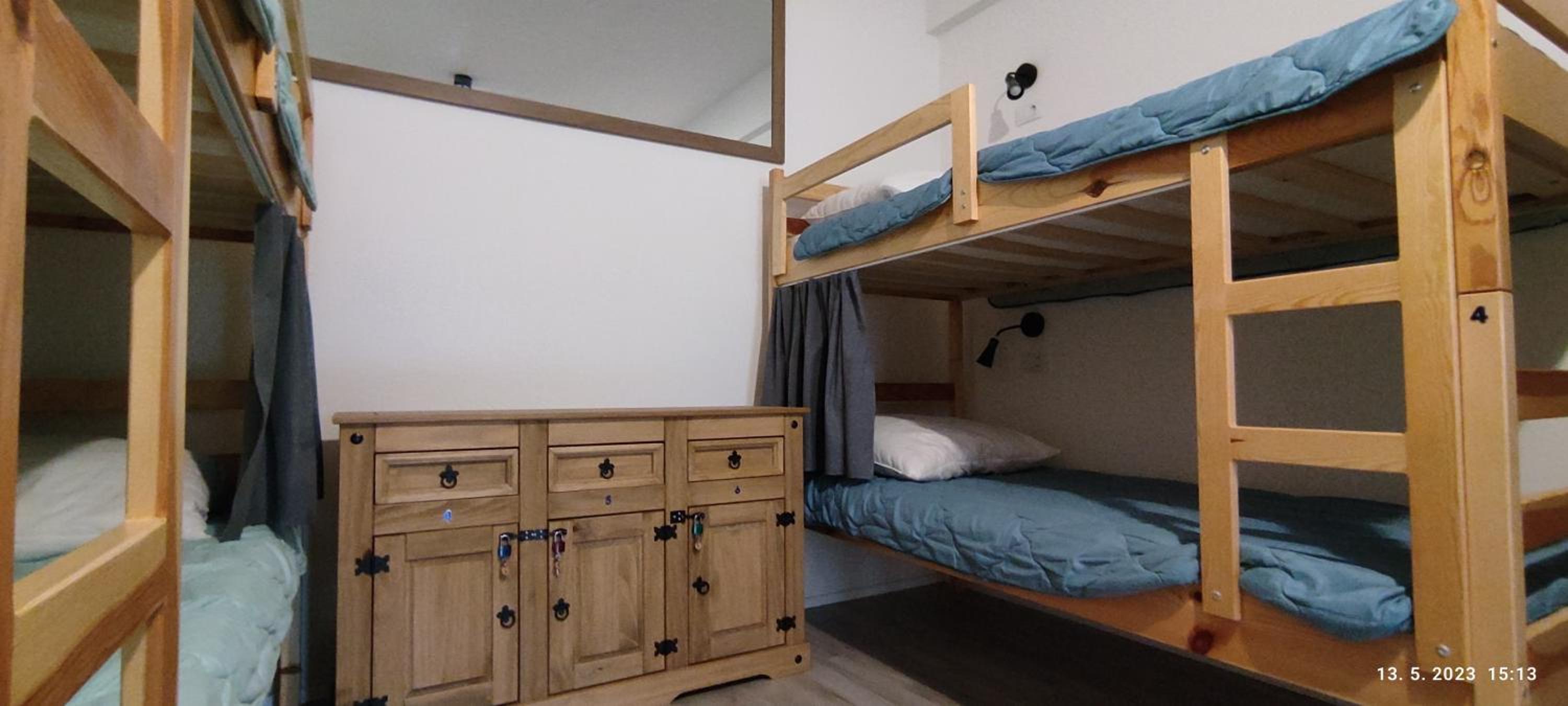 Bunk Bed in Mixed Dormitory Room