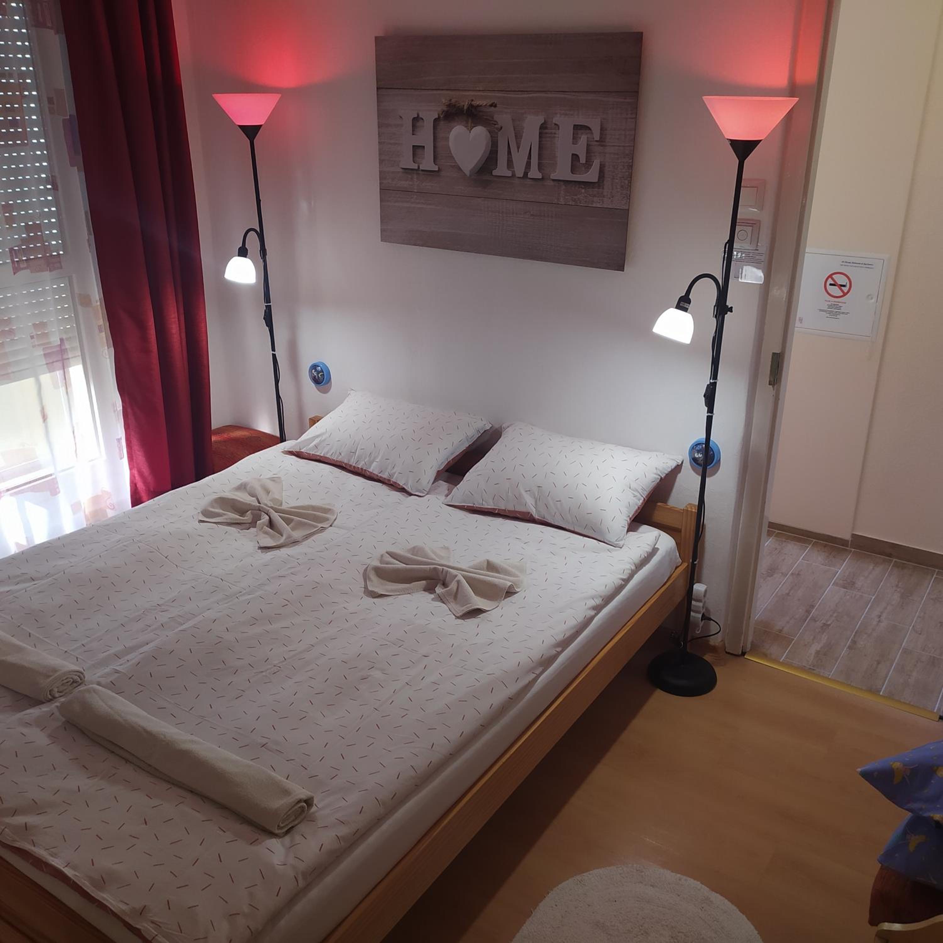 Two-Bedroom Apartment - Photo 4
