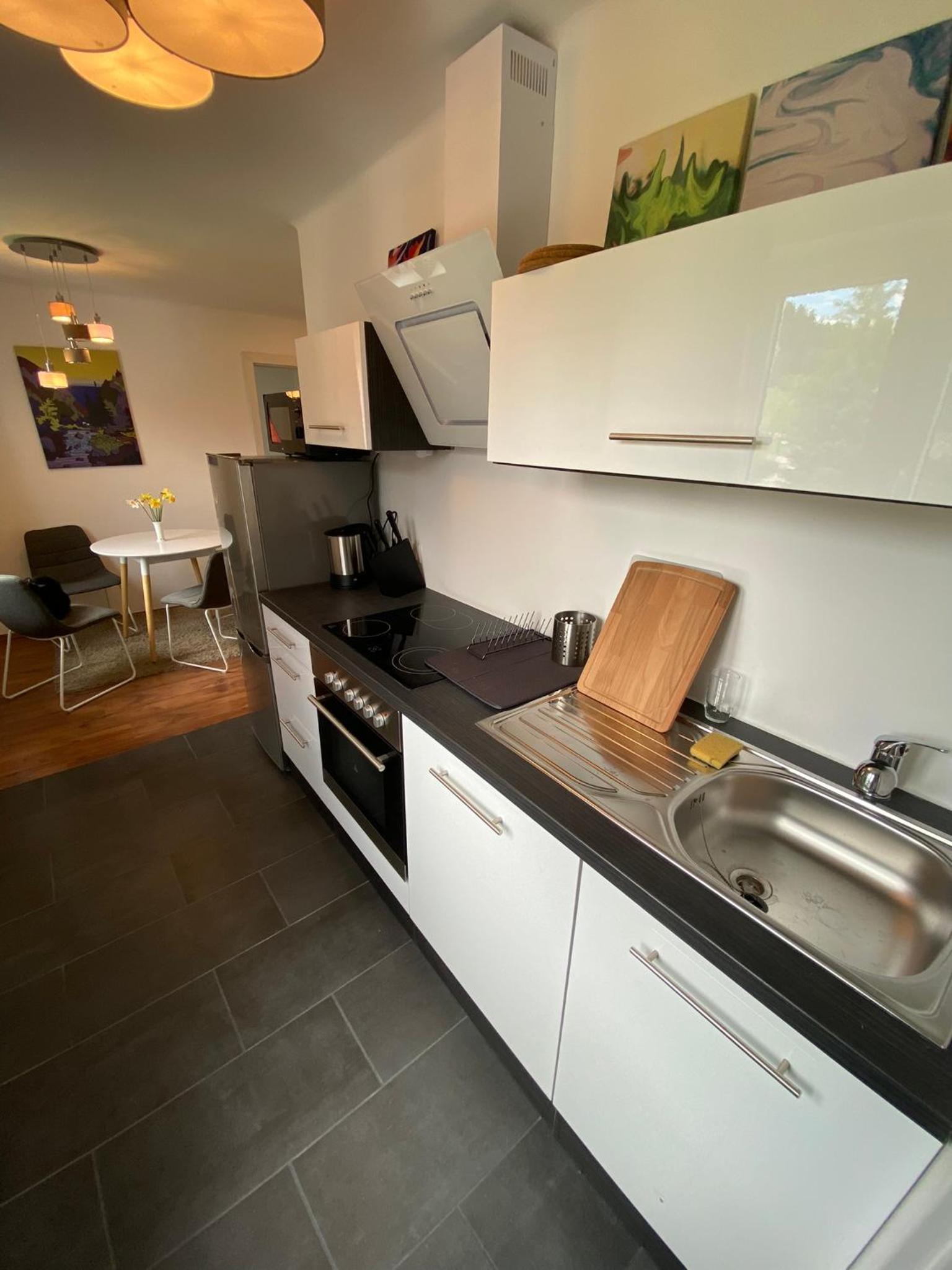 Apartment photo 2