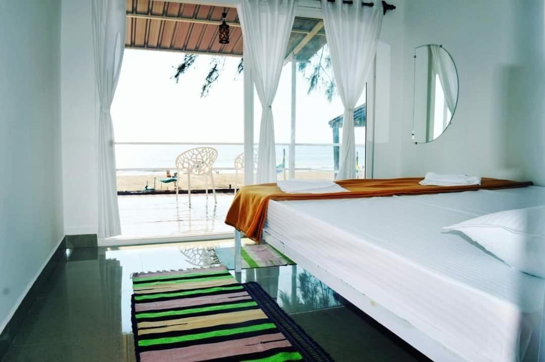 Deluxe Double Room with Sea View