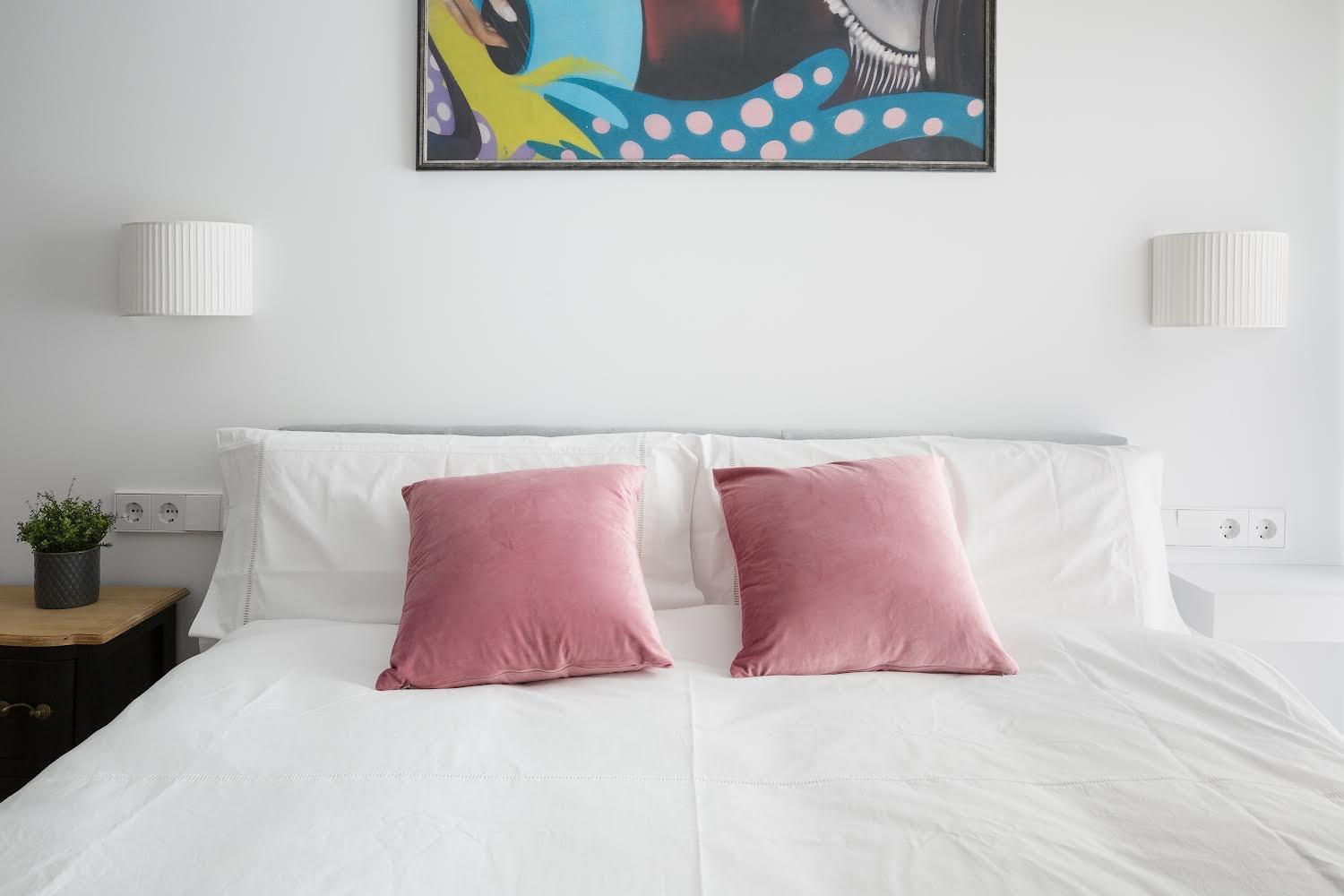 Two-Bedroom Apartment - Photo 4