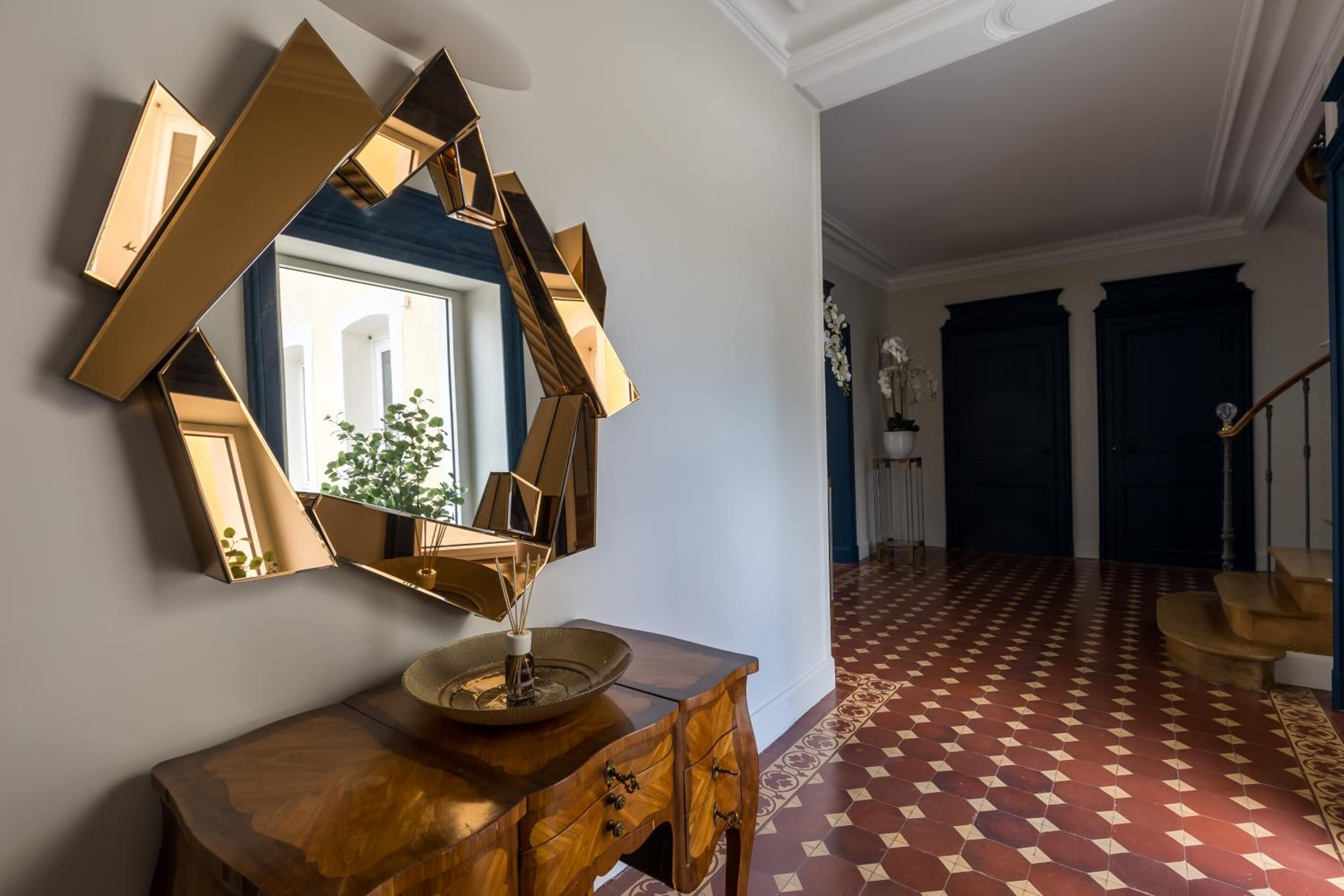 Villa - Photo 3