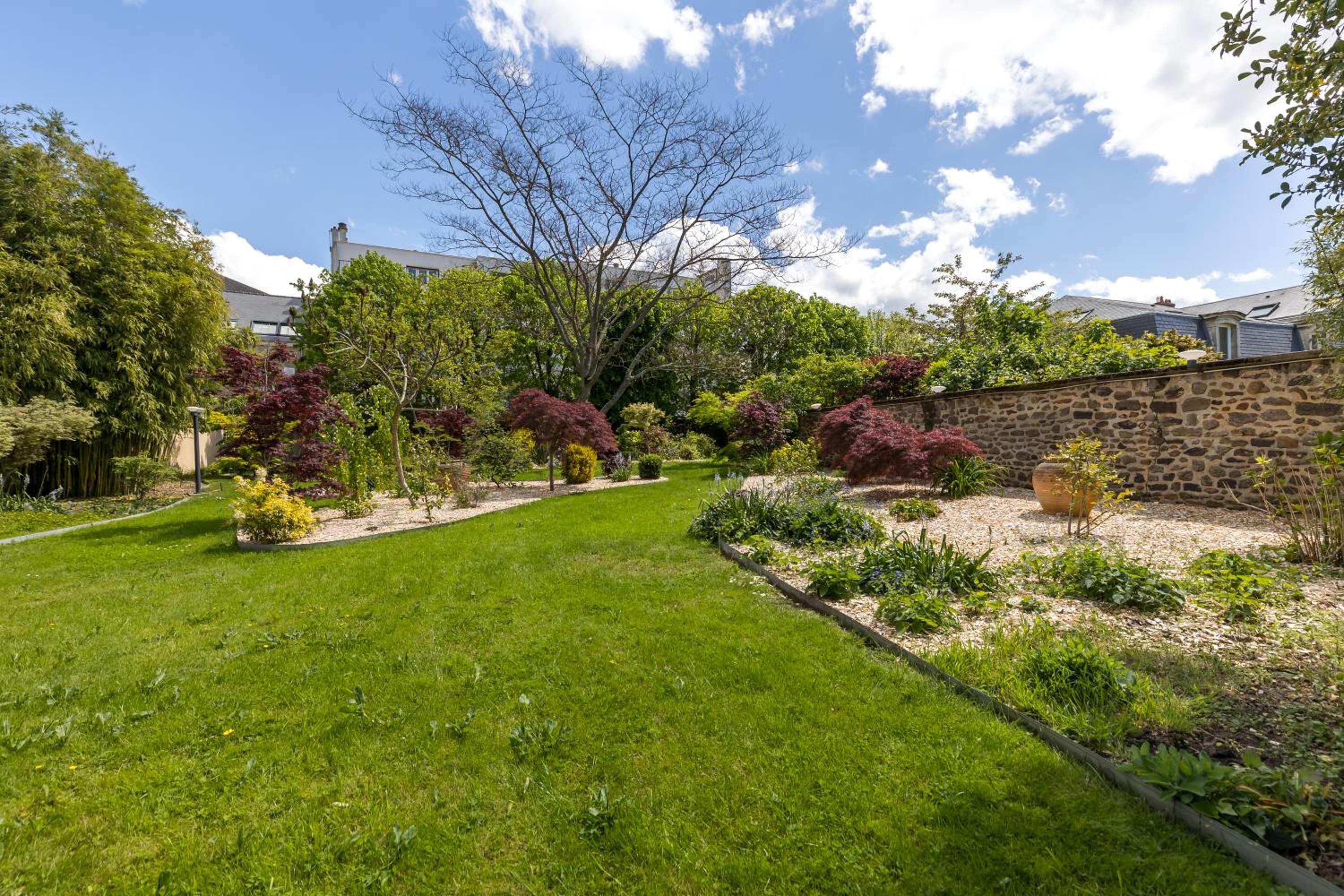 Studio with Garden View - Photo 26