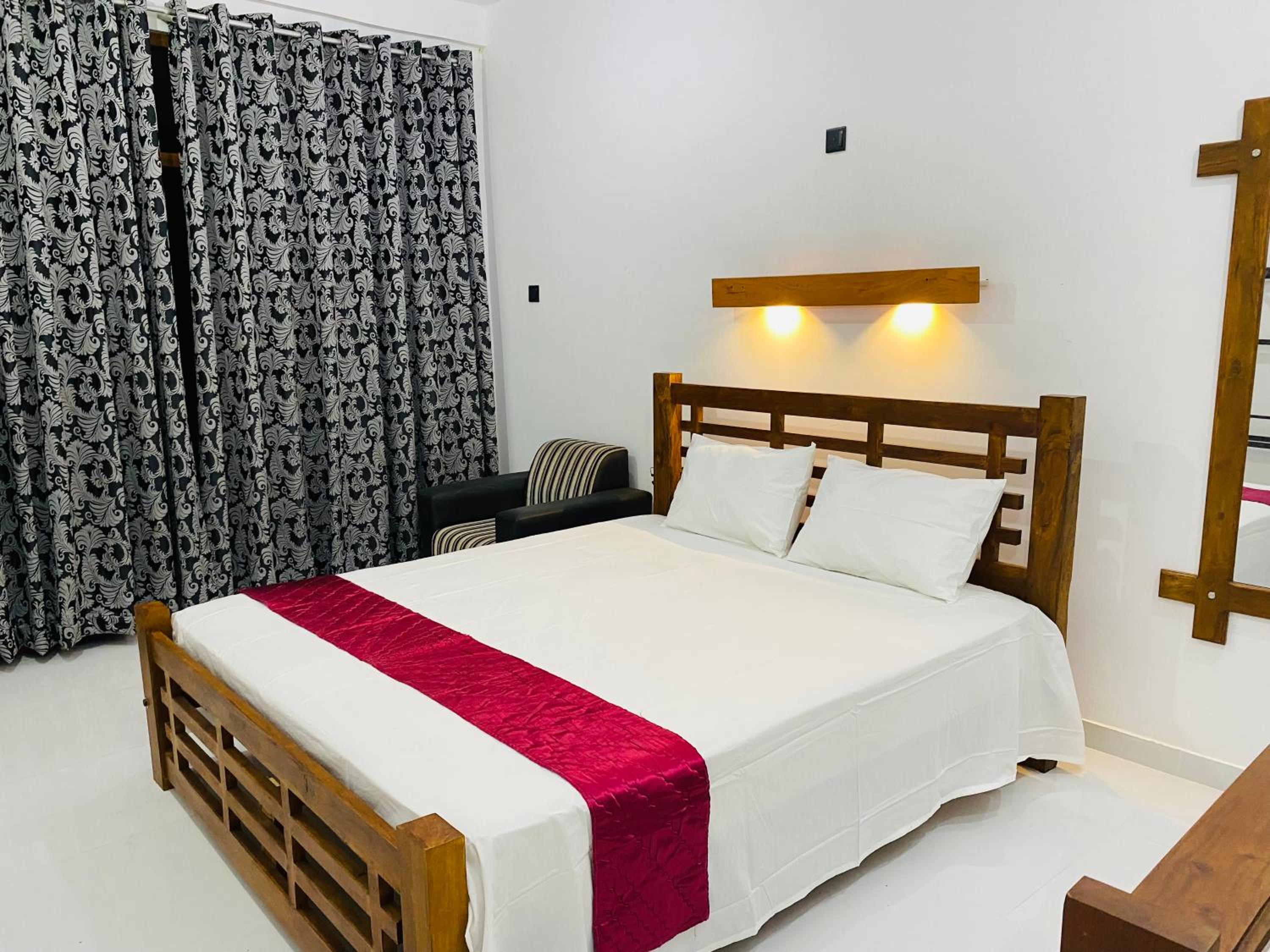 Deluxe Double Room - Photo 4
