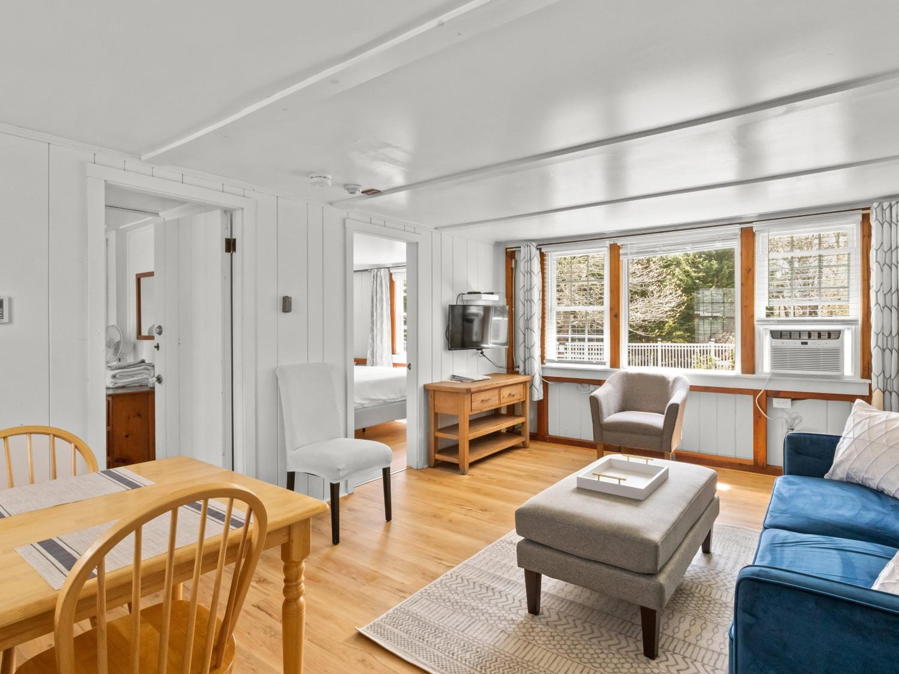 Two-Bedroom Suite - Pet Friendly photo 1