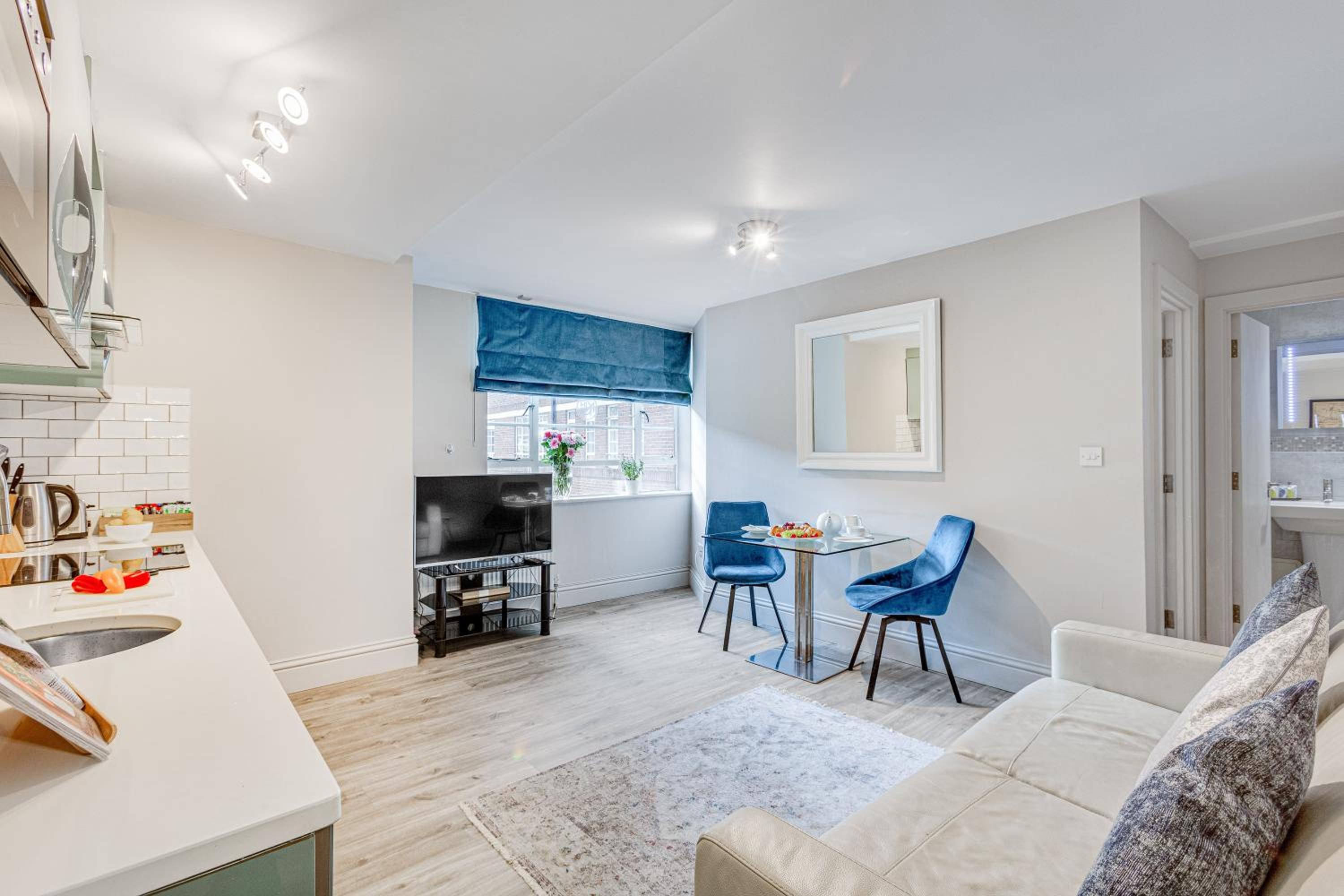 One-Bedroom Apartment