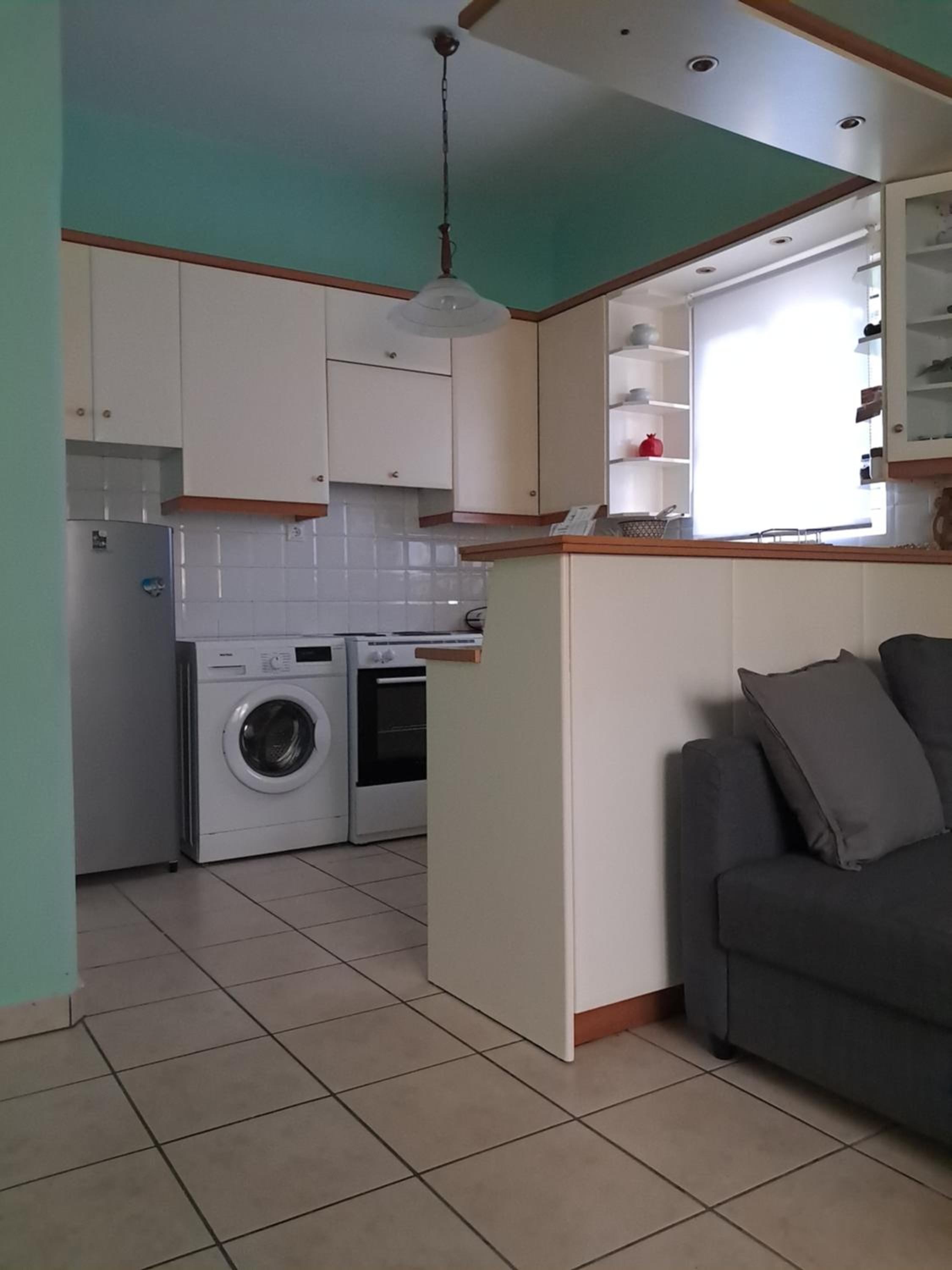 Studio Apartment photo 3