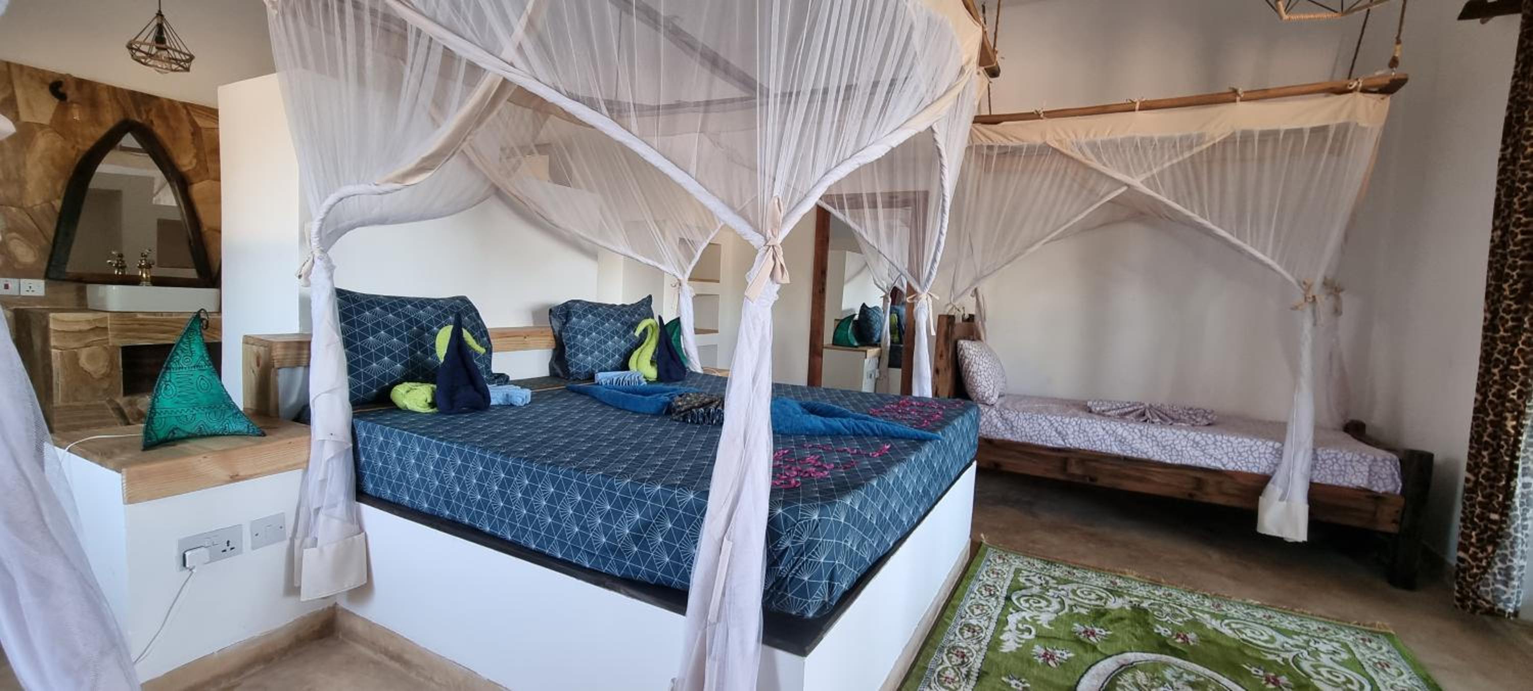 Deluxe Bungalow - Photo 10