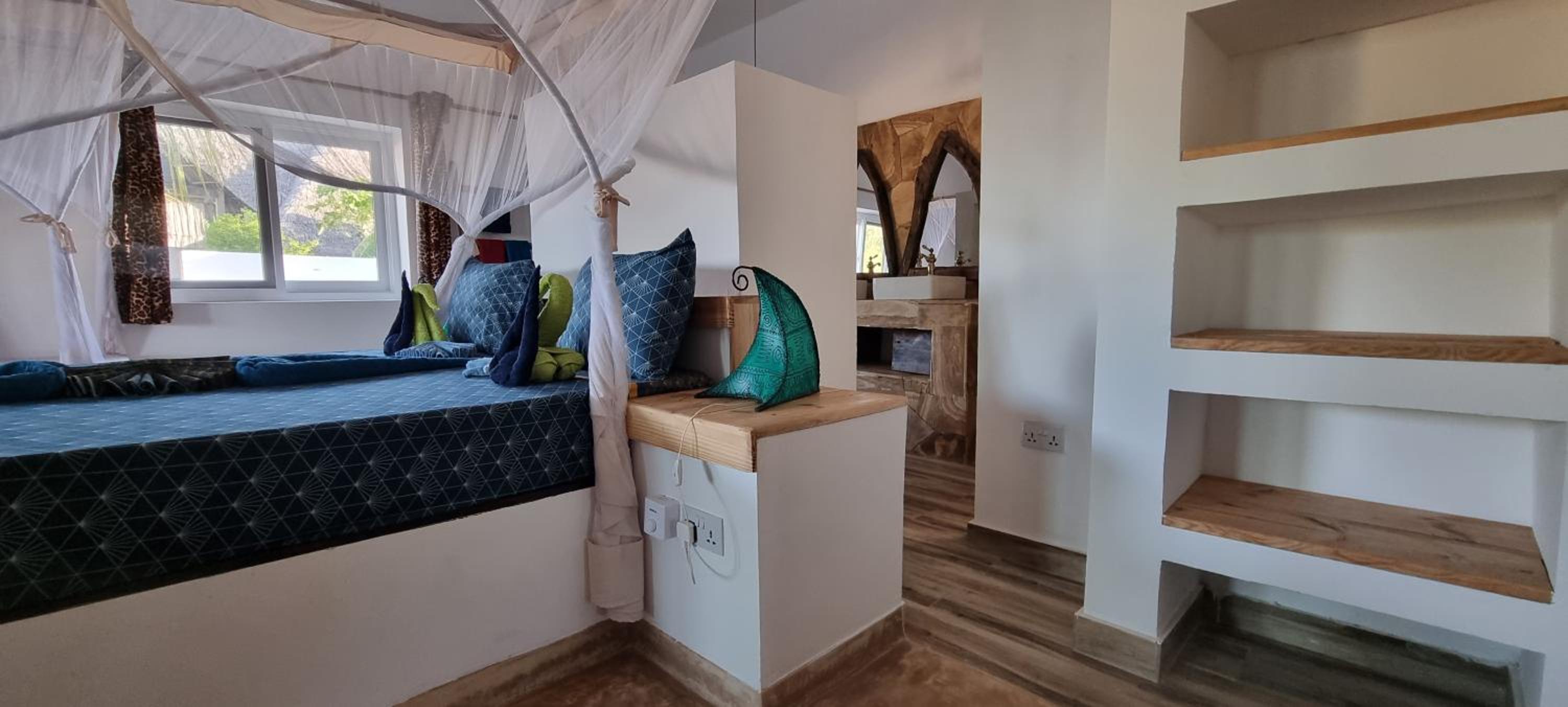Deluxe Bungalow - Photo 15