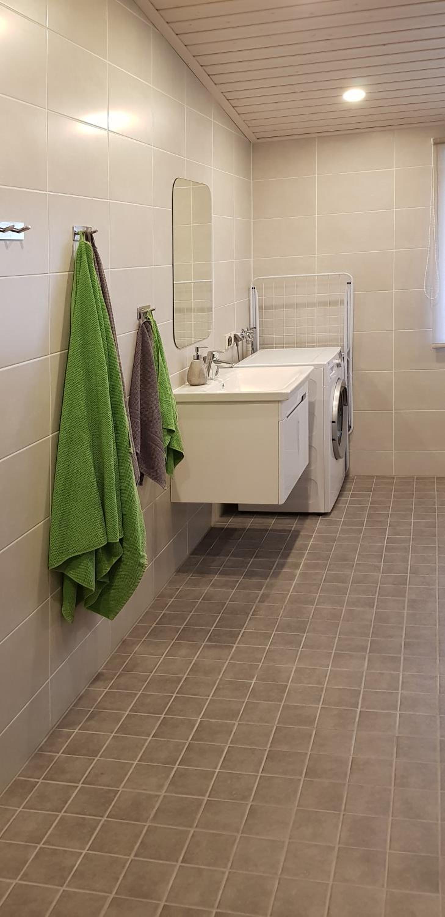 Apartment with Sauna - Photo 10