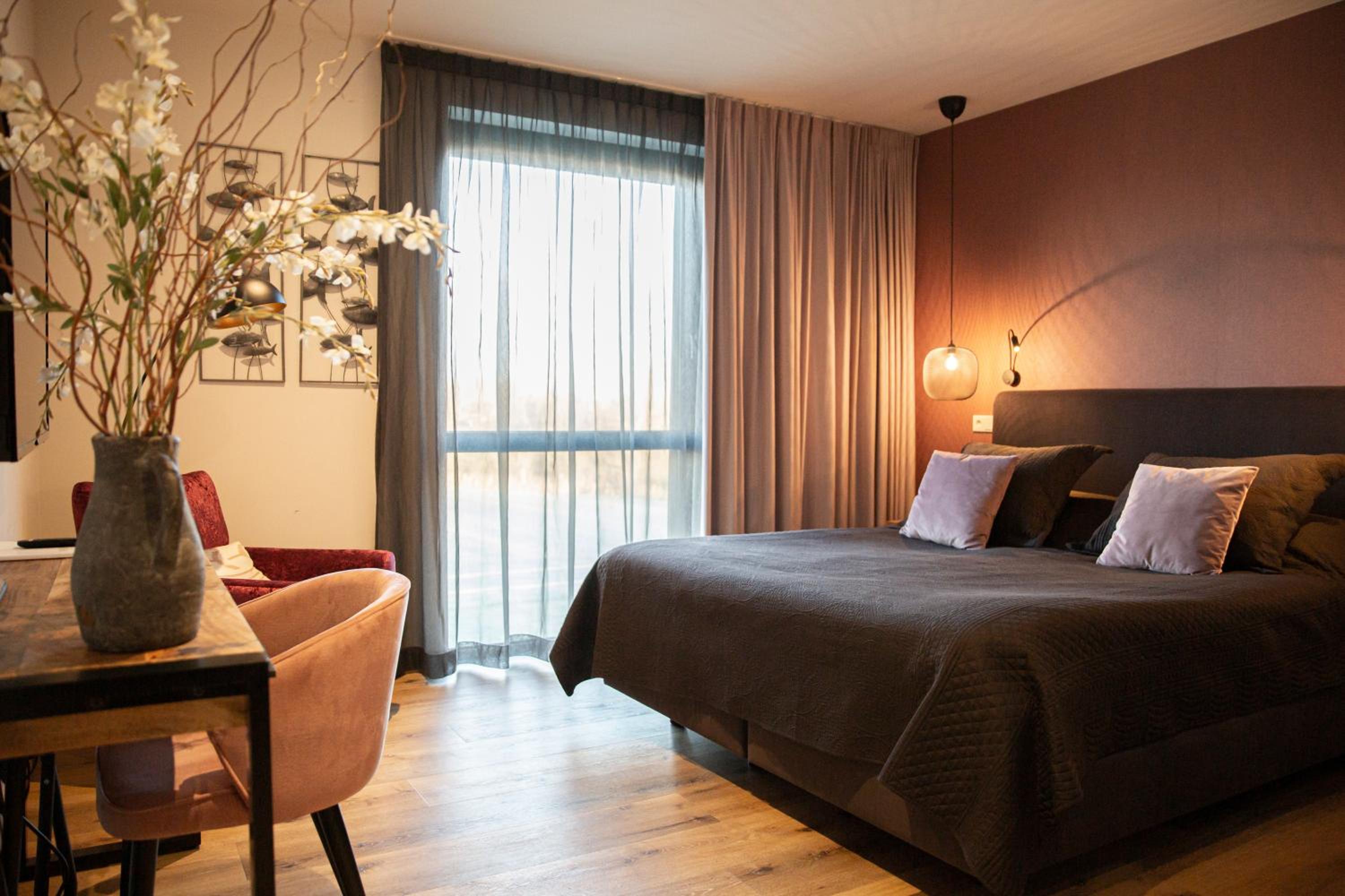 Large Double Room