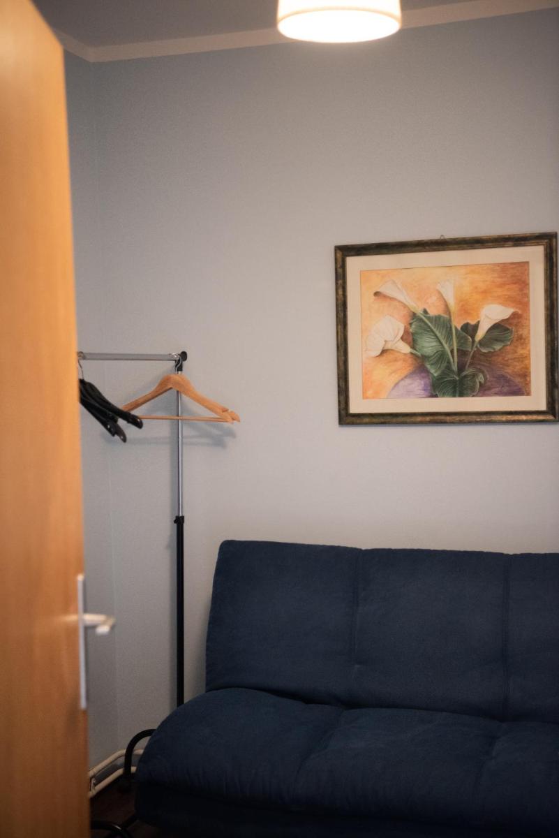 Two-Bedroom Apartment - Photo 23