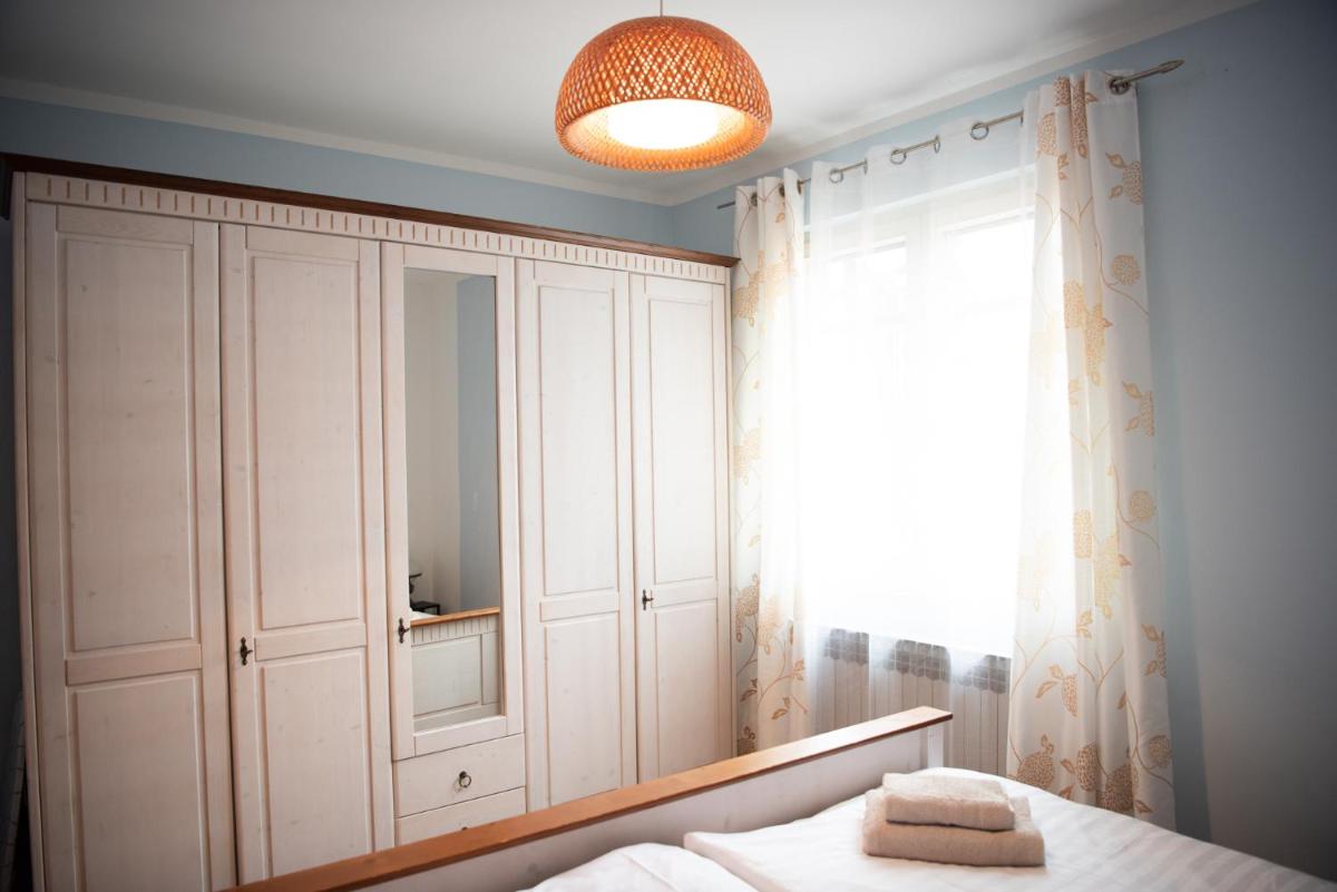 Two-Bedroom Apartment - Photo 7