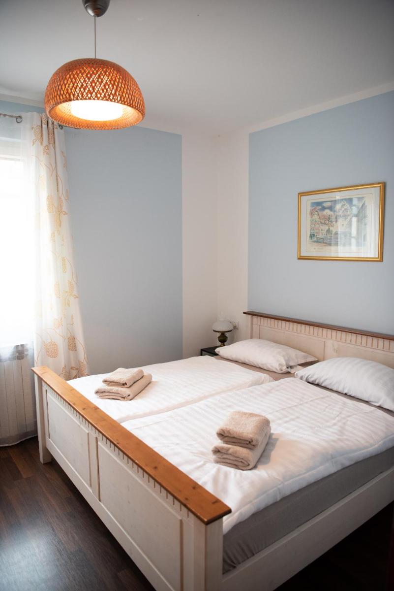 Two-Bedroom Apartment - Photo 4