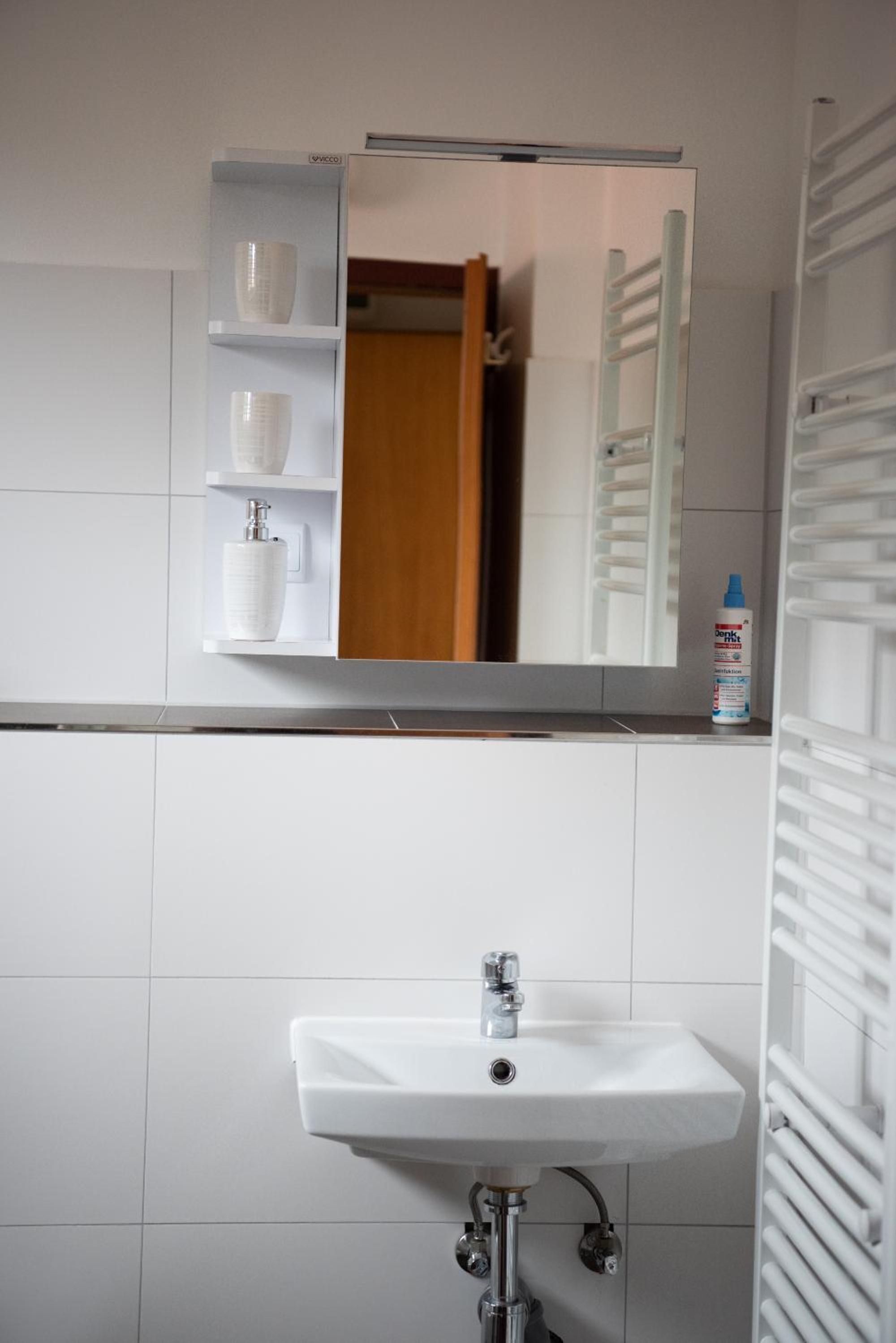 Two-Bedroom Apartment - Photo 11