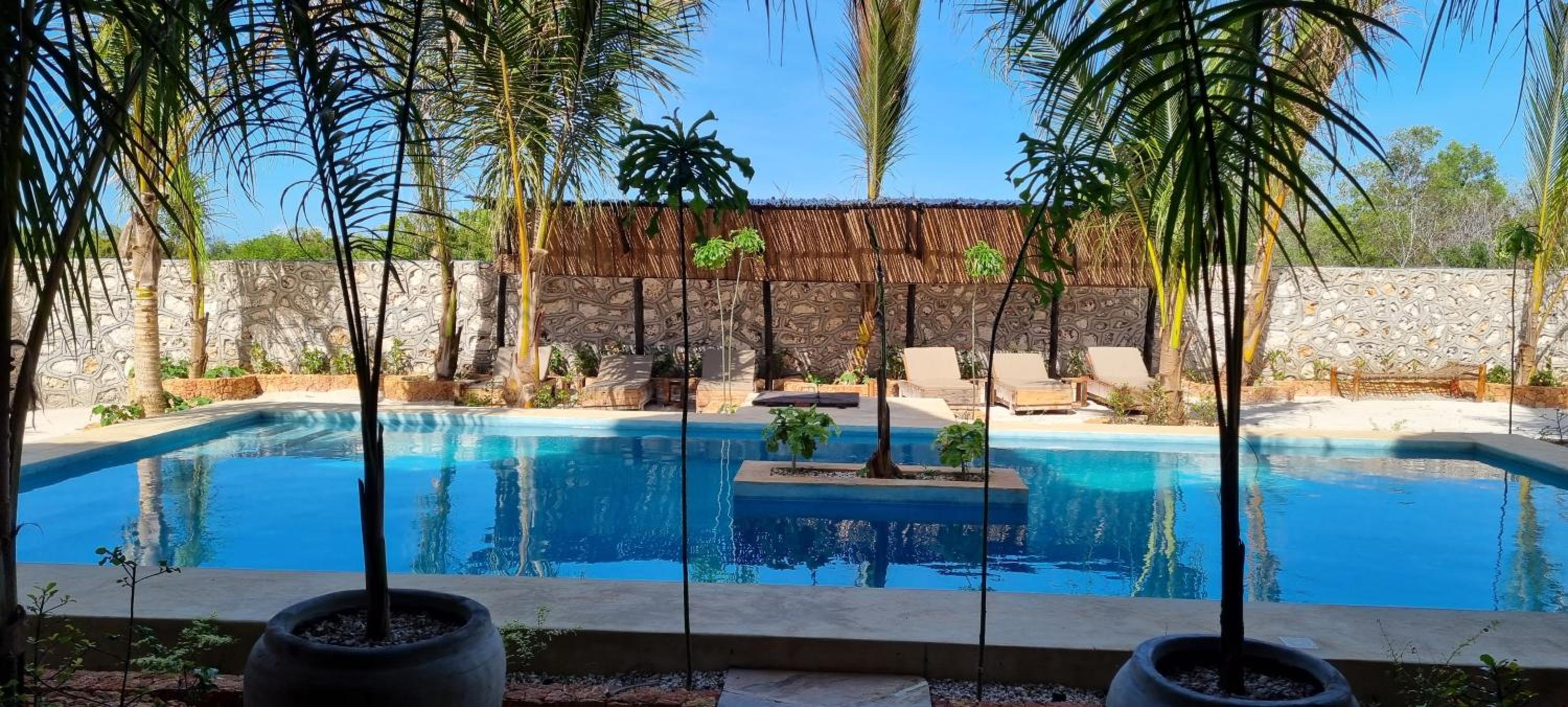 Deluxe Bungalow - Photo 20