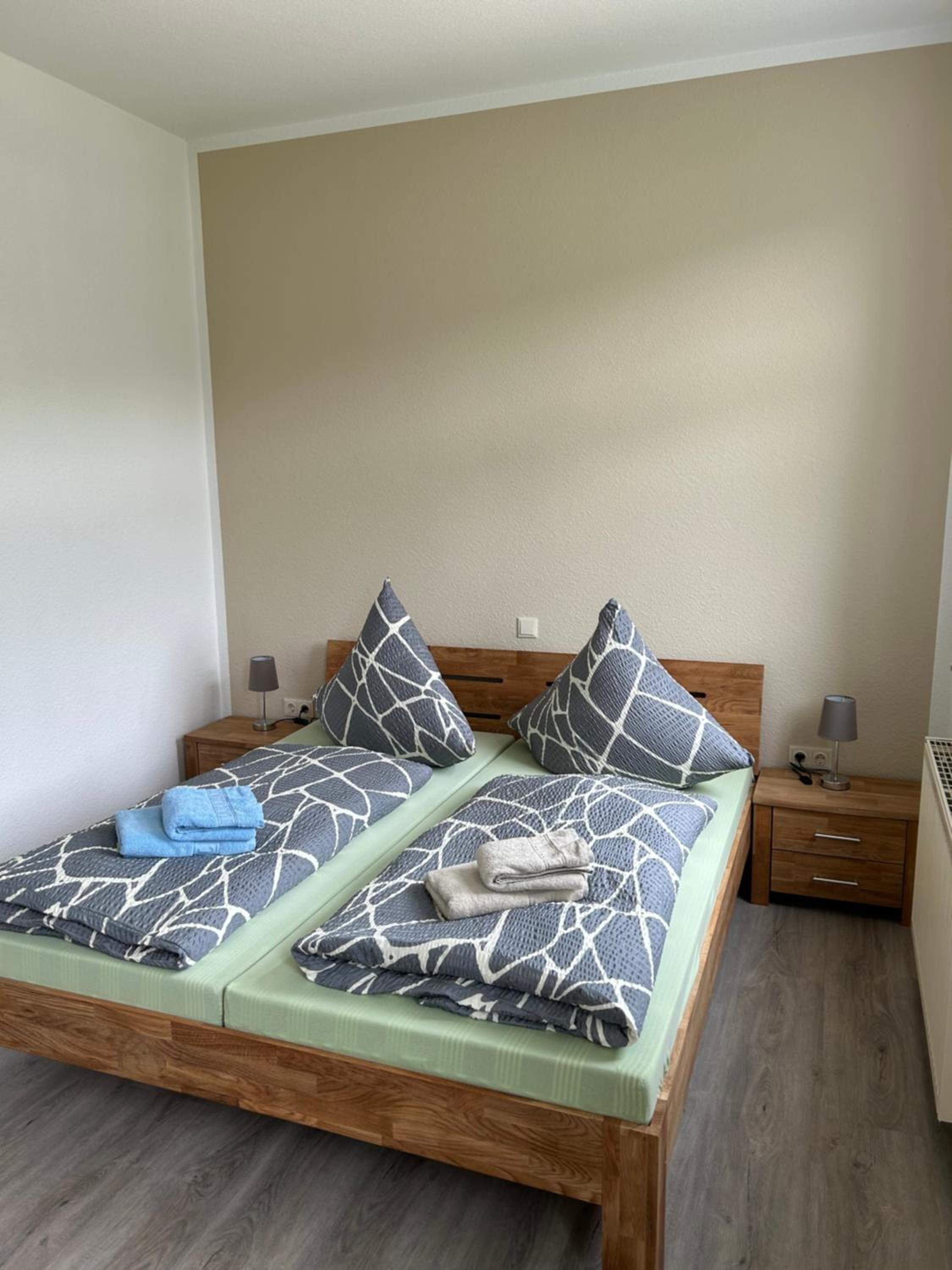 Standard Double Room with Shared Bathroom