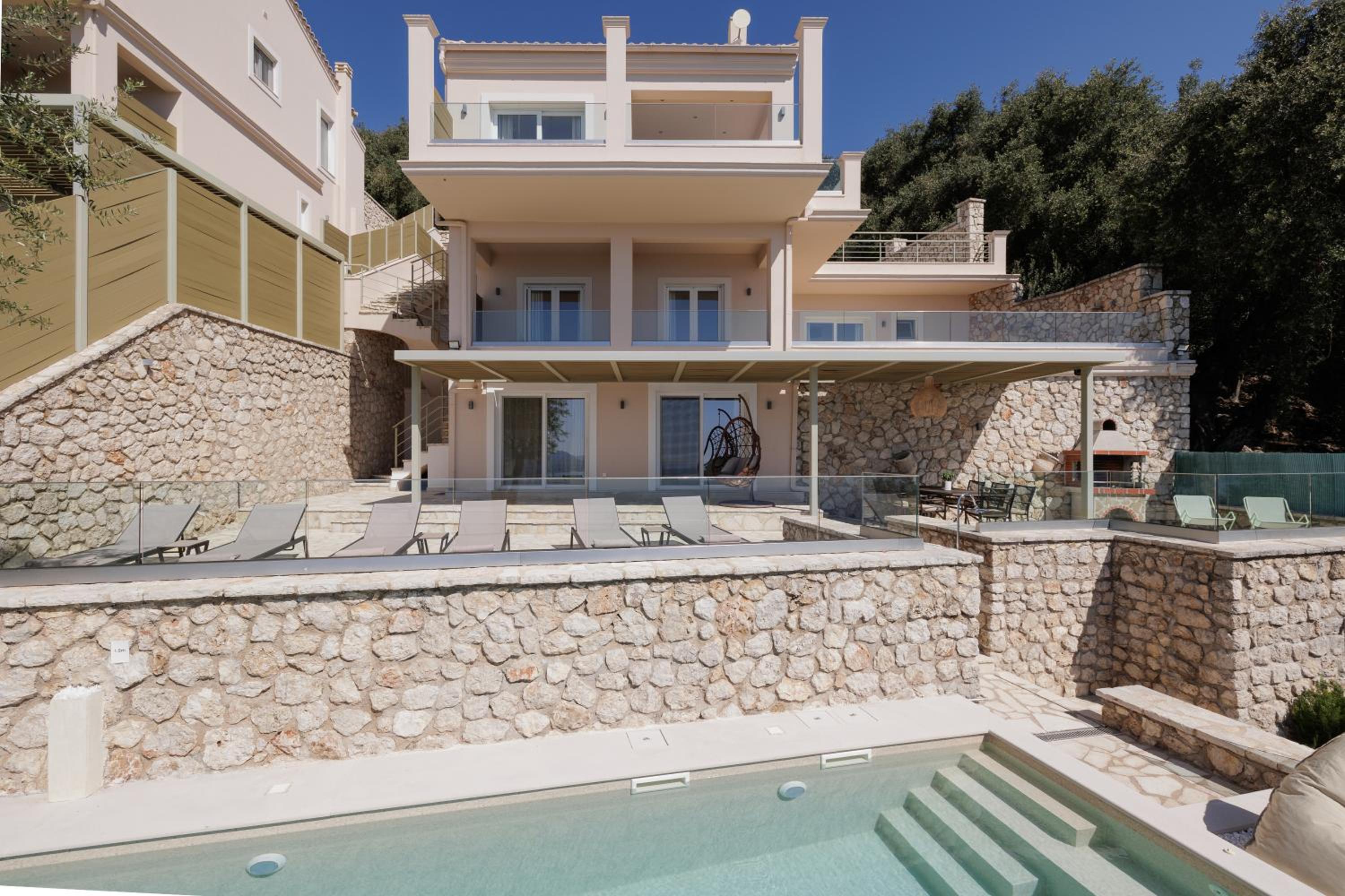 Villa with Sea View photo 3
