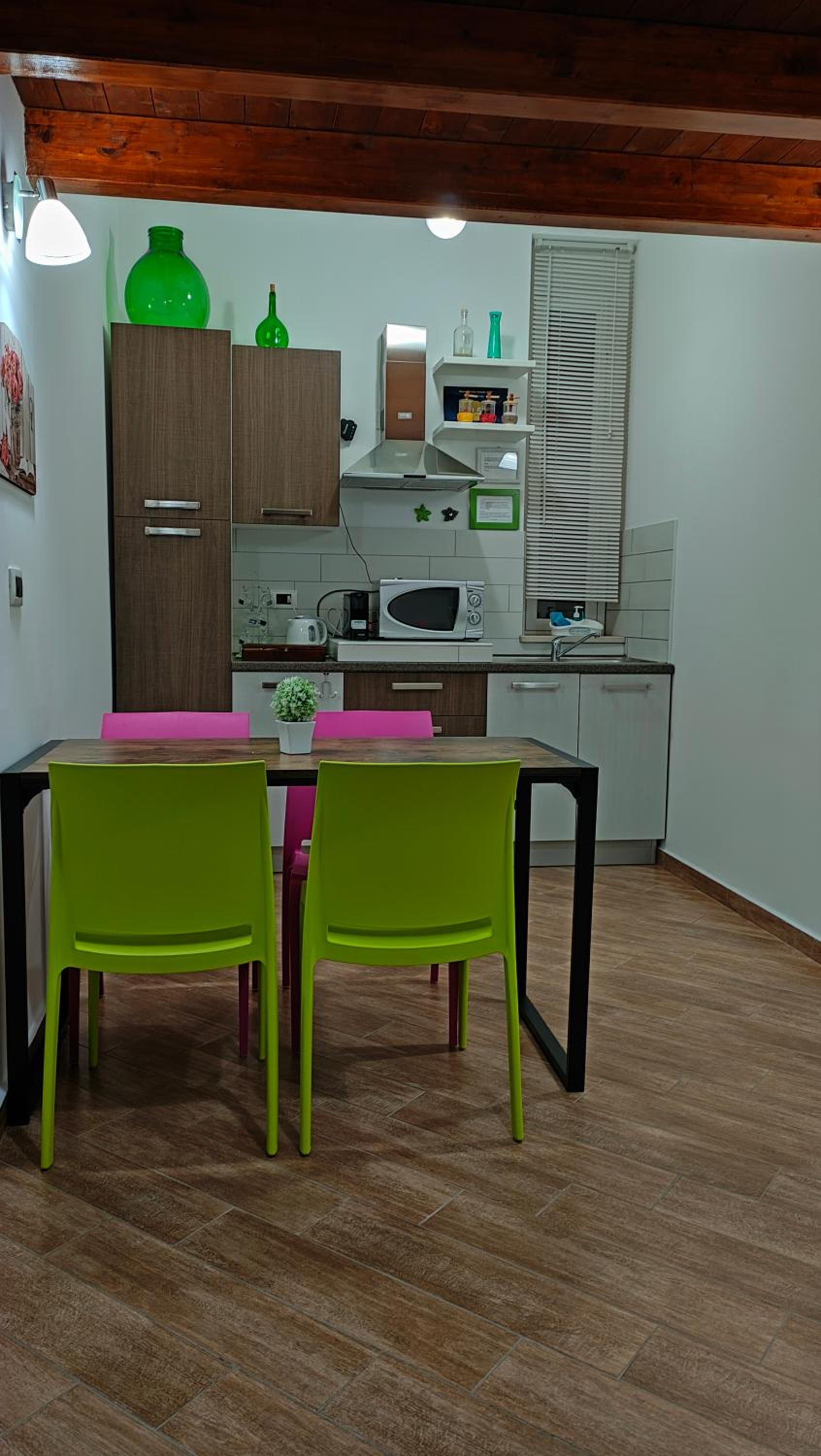 Triple Room with Private Bathroom - Photo 3