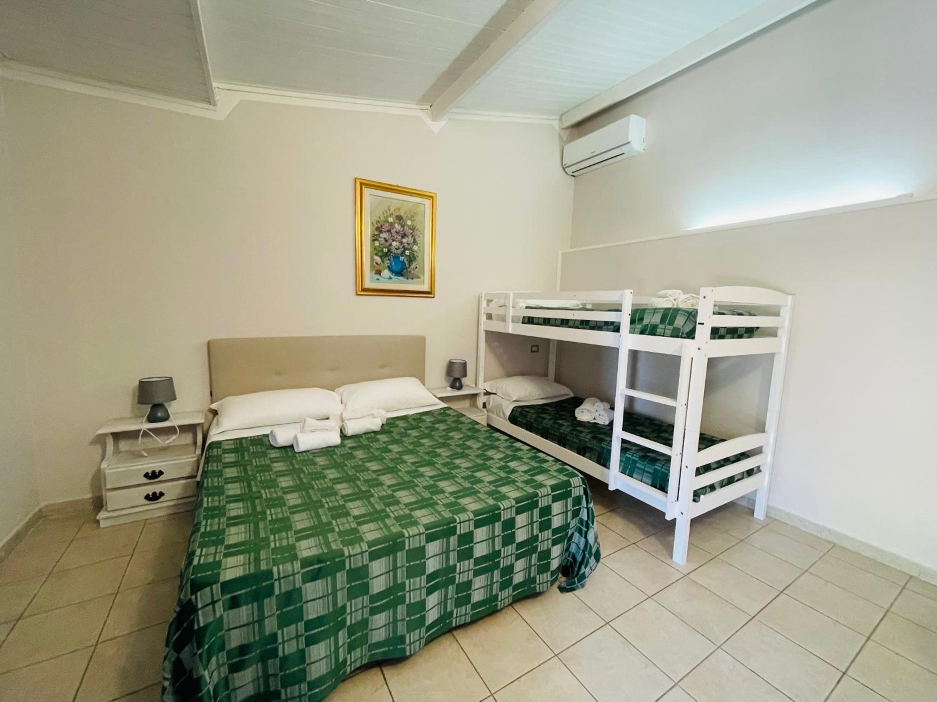 Triple Room photo 1