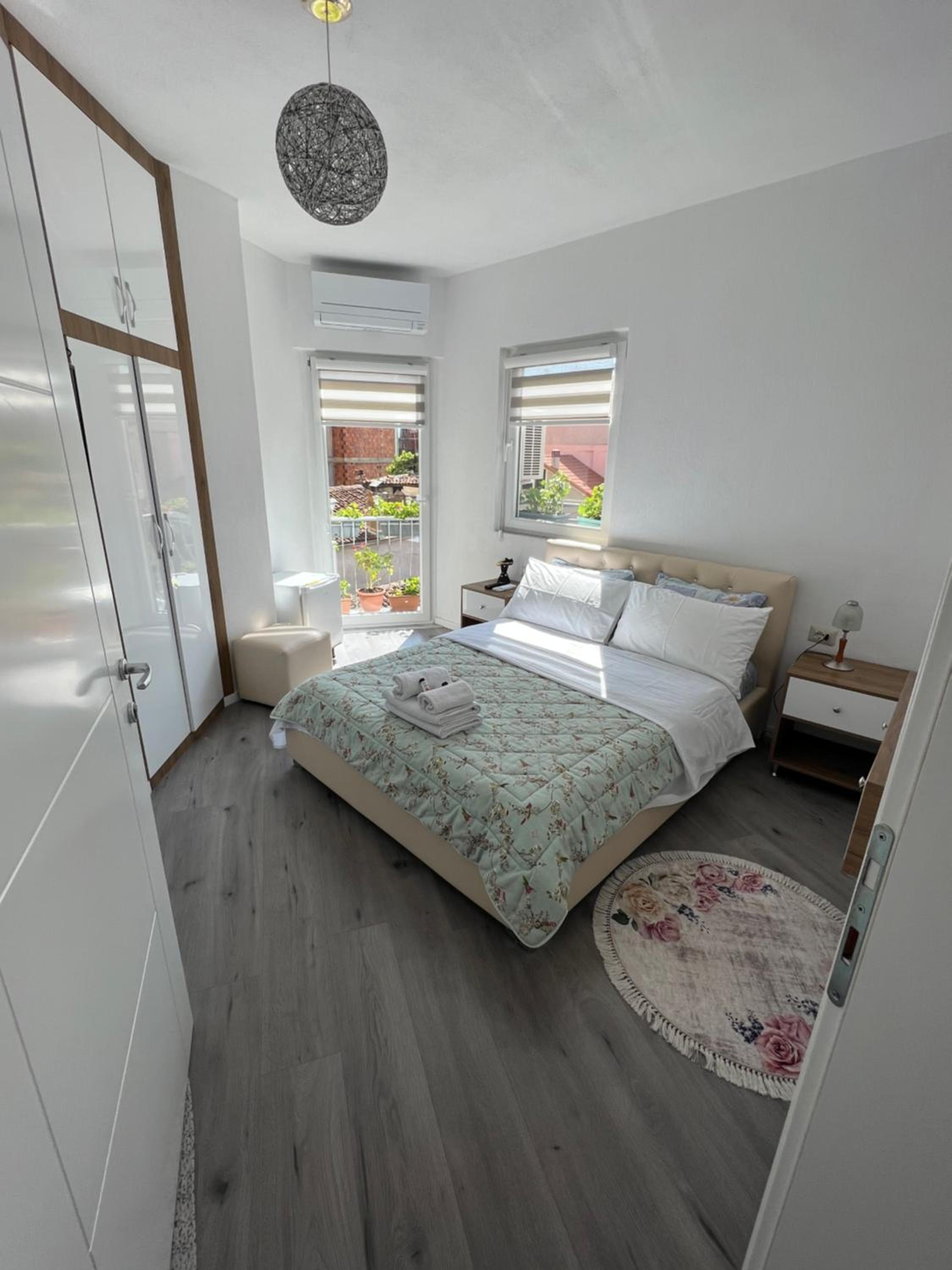 Double Room with Lake View