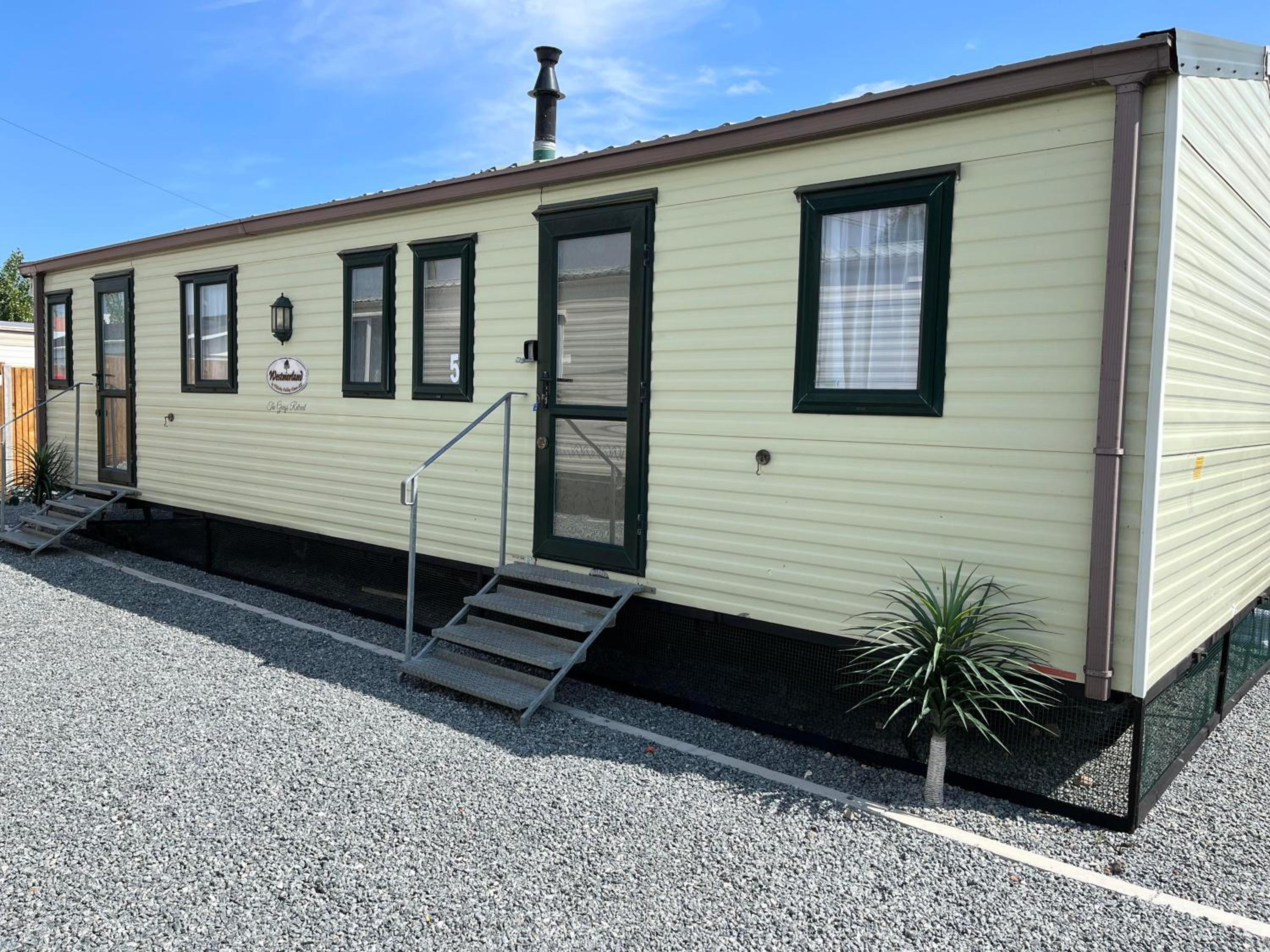 Caravan 5 photo 2