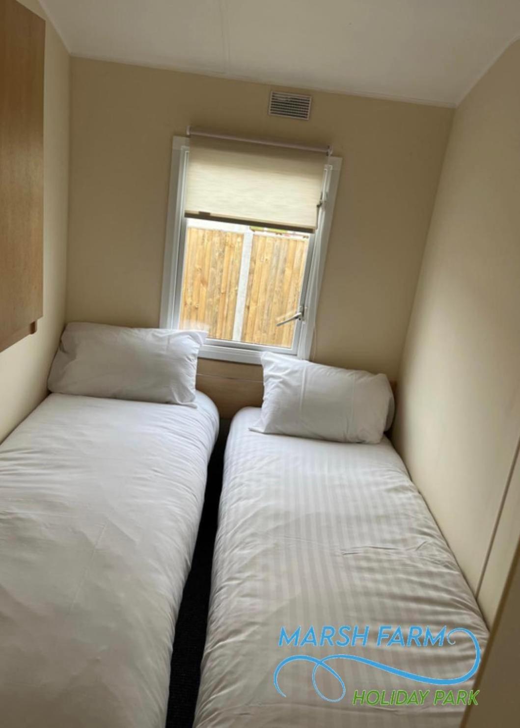Caravan 2 photo 2
