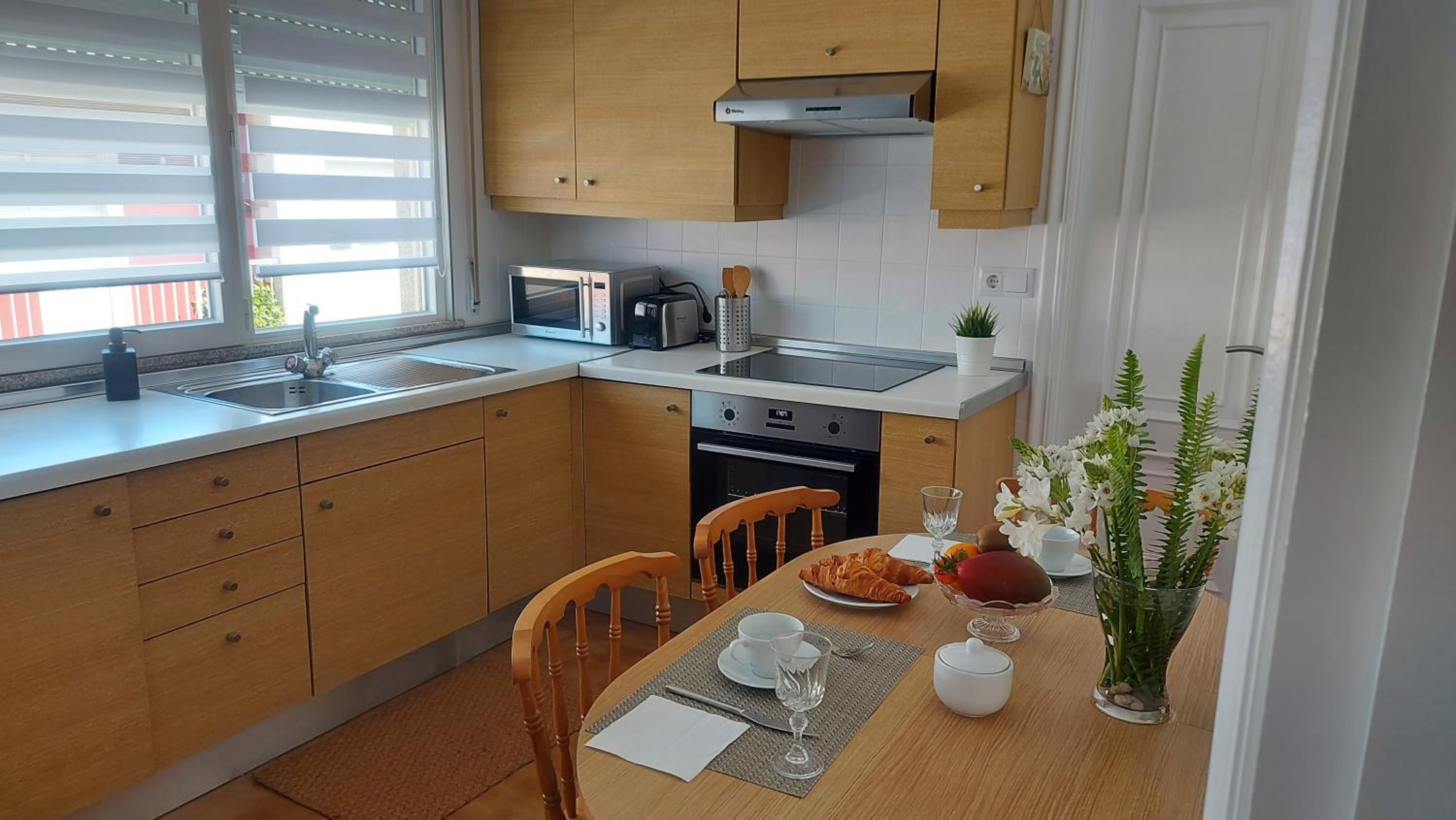 Three-Bedroom Apartment photo 2