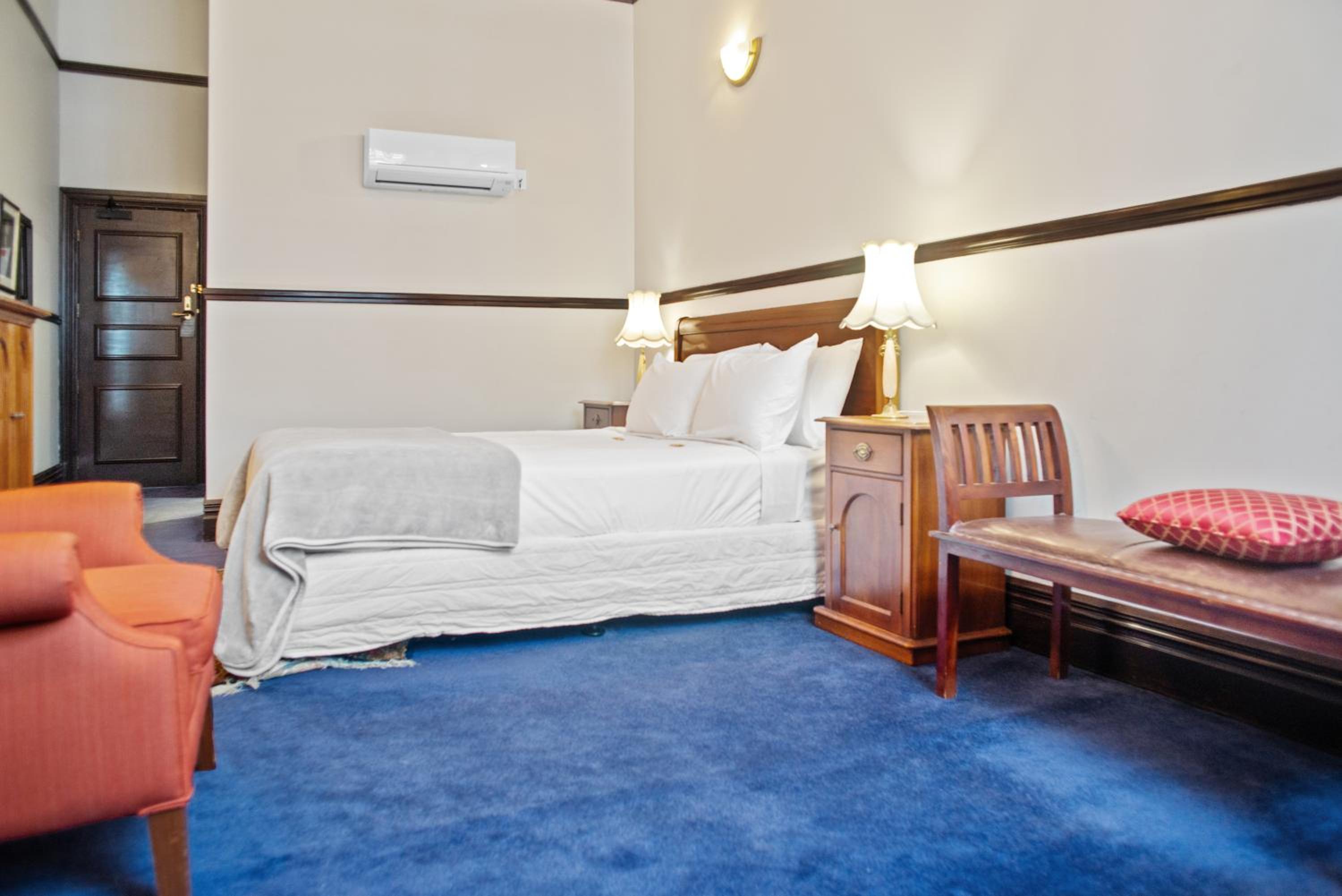 Classic Double Room photo 2