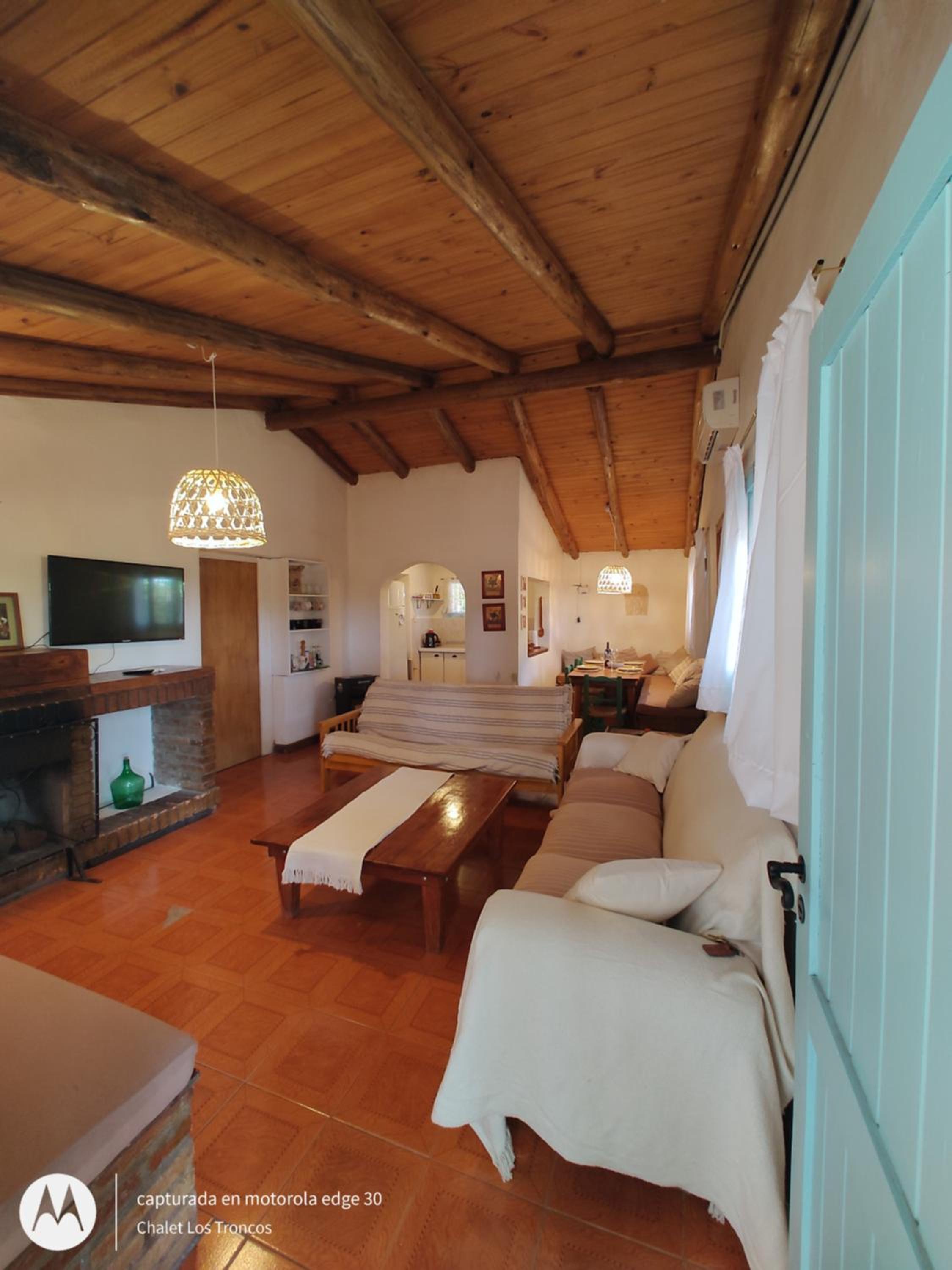 Bungalow photo 1