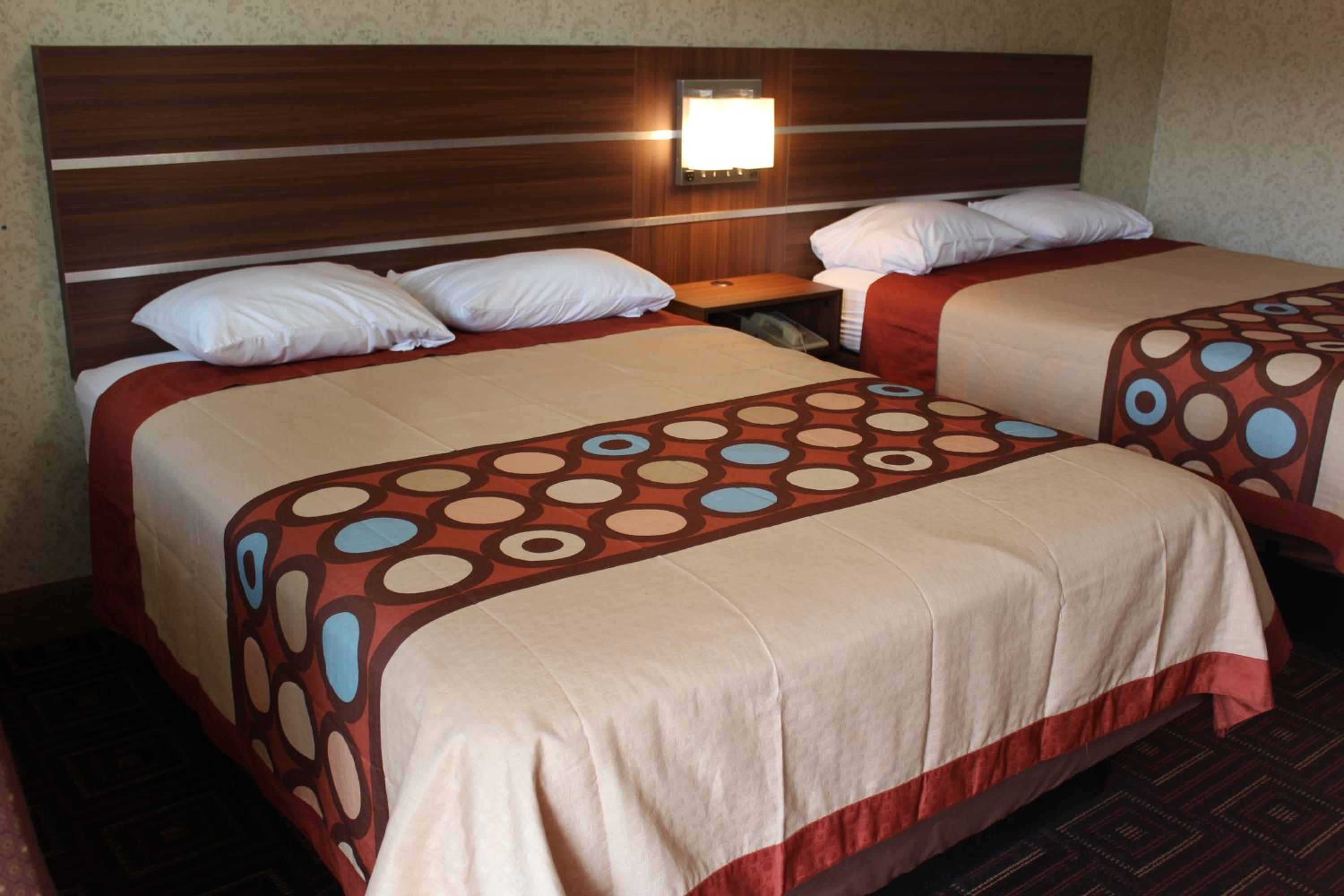 Deluxe Double Room - Photo 9