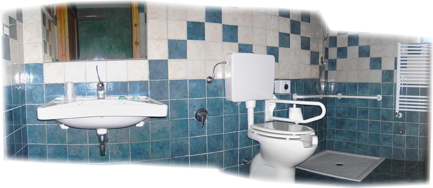 Double or Twin Room - Disability Access photo 2