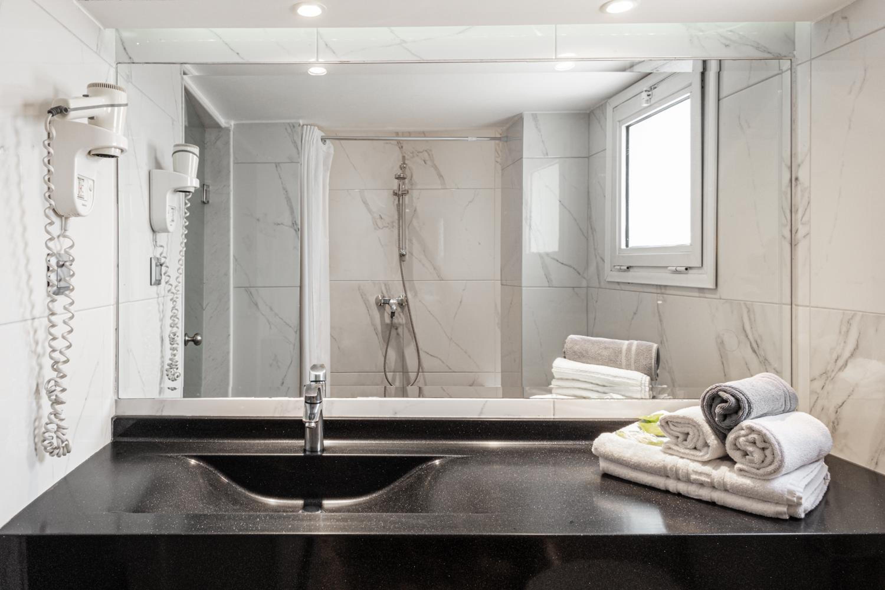 Triple Room - Photo 5