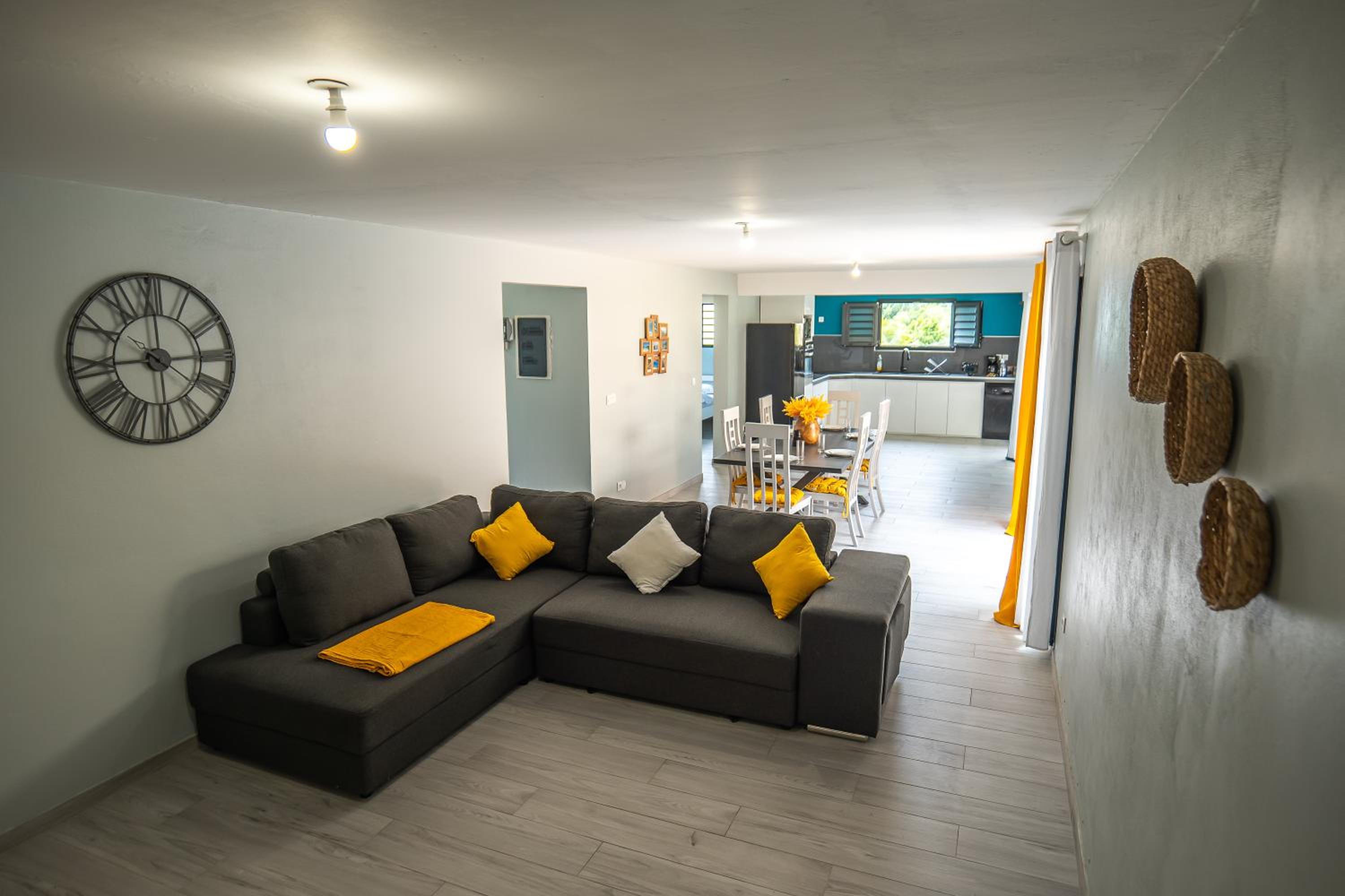 Three-Bedroom House photo 2
