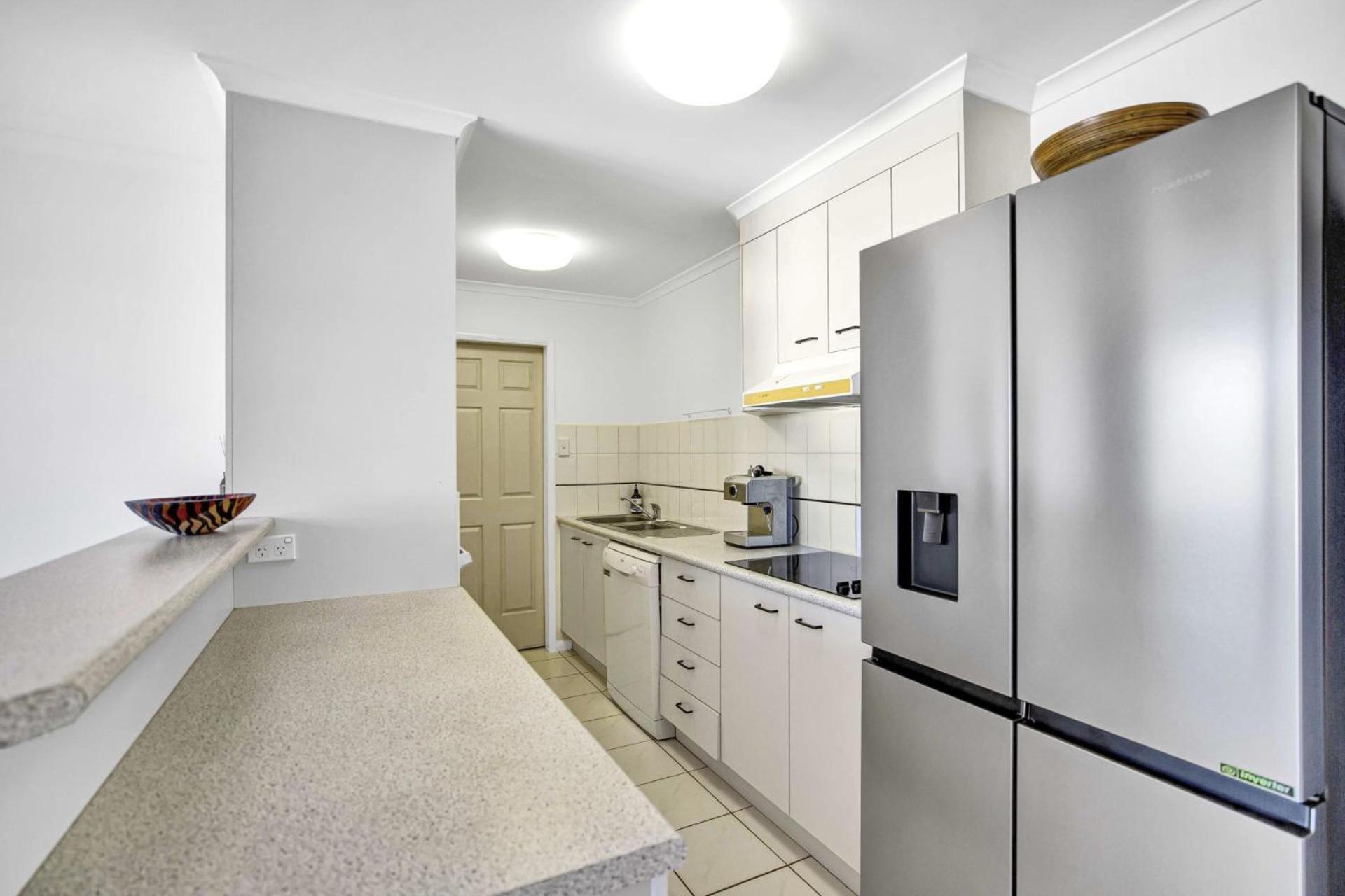 Three-Bedroom Apartment photo 3