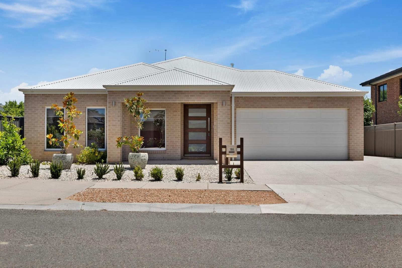 Four Bedroom Home photo 2