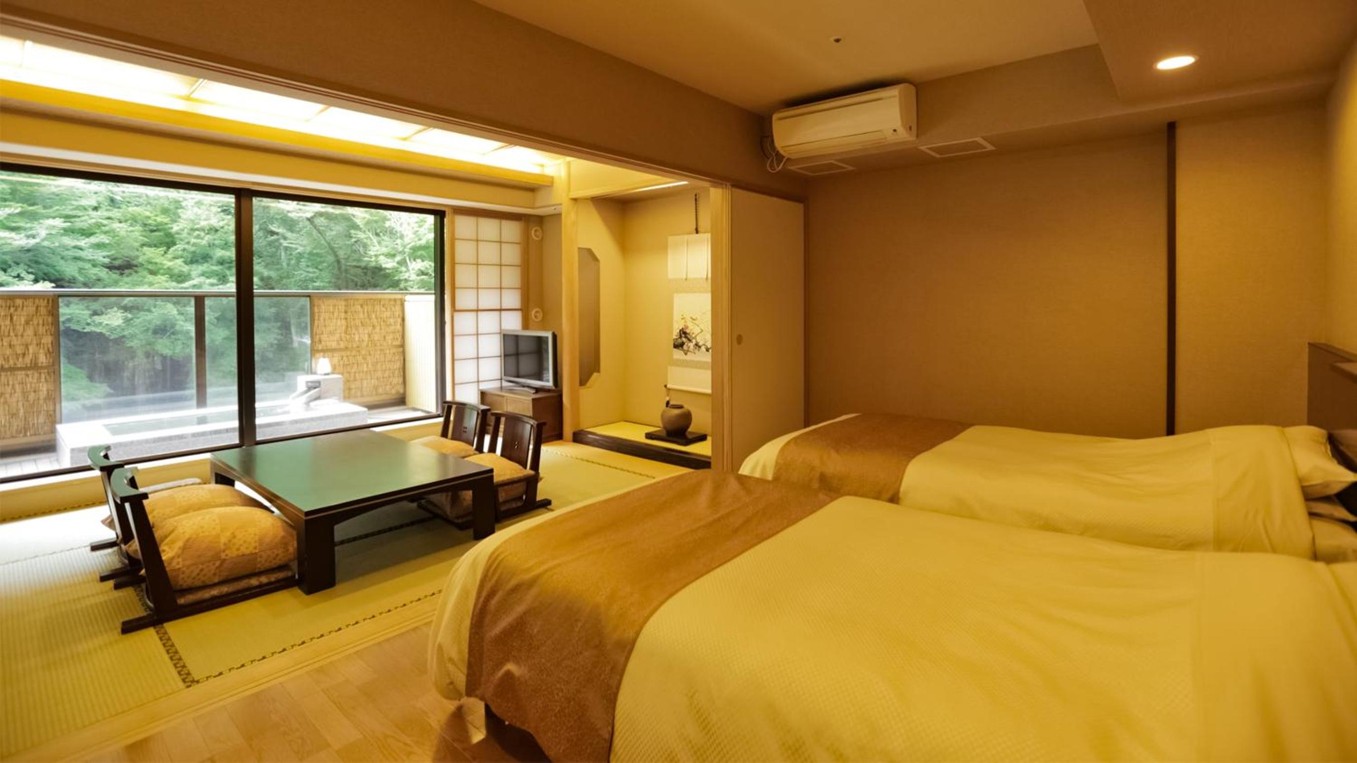 Twin Room with Tatami Area with Open-Air Bath - Non-Smoking